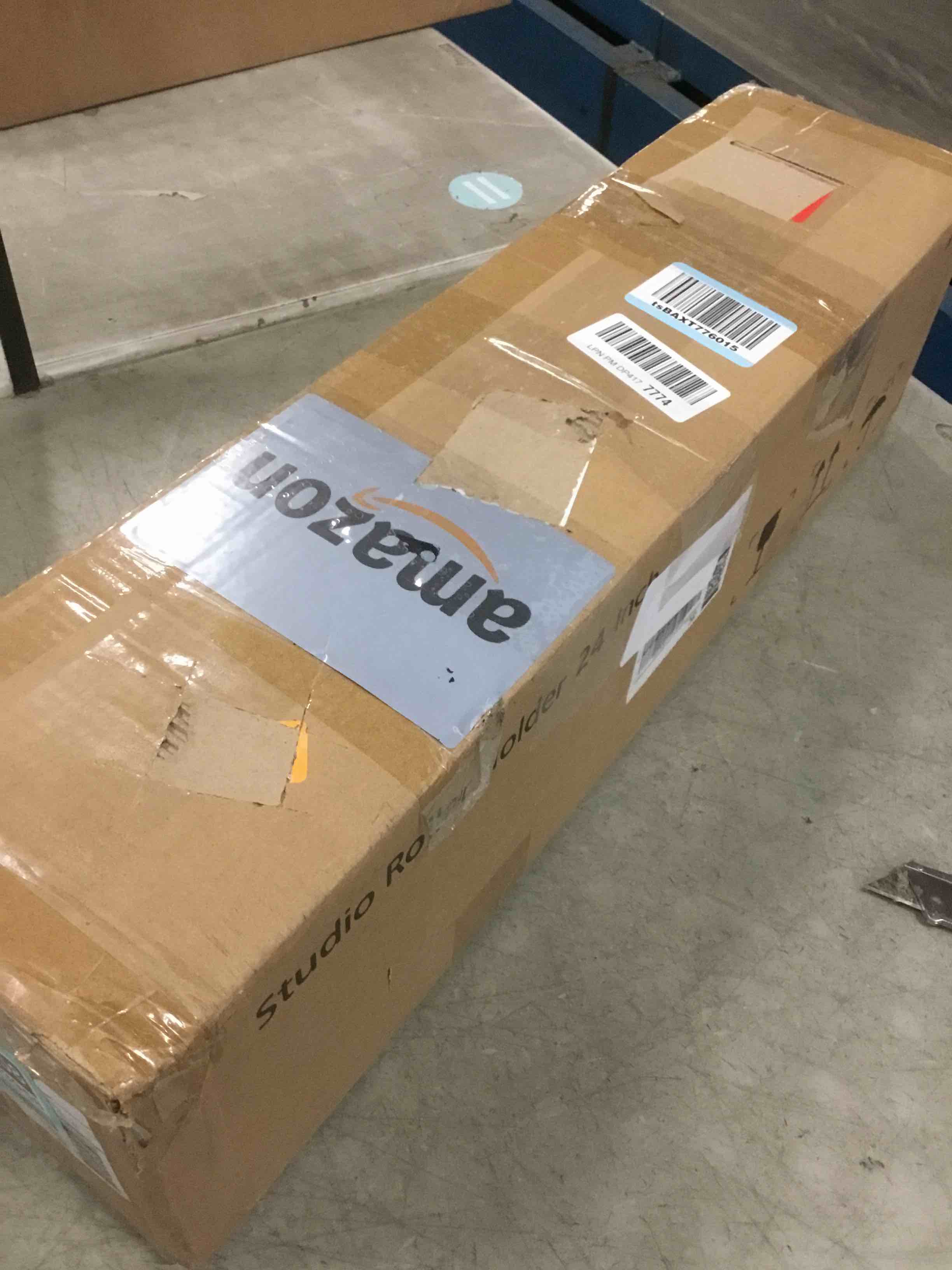 https://s3.amazonaws.com/lotting-images-prod/bidfta/TEA2153958_1743077591974.jpeg