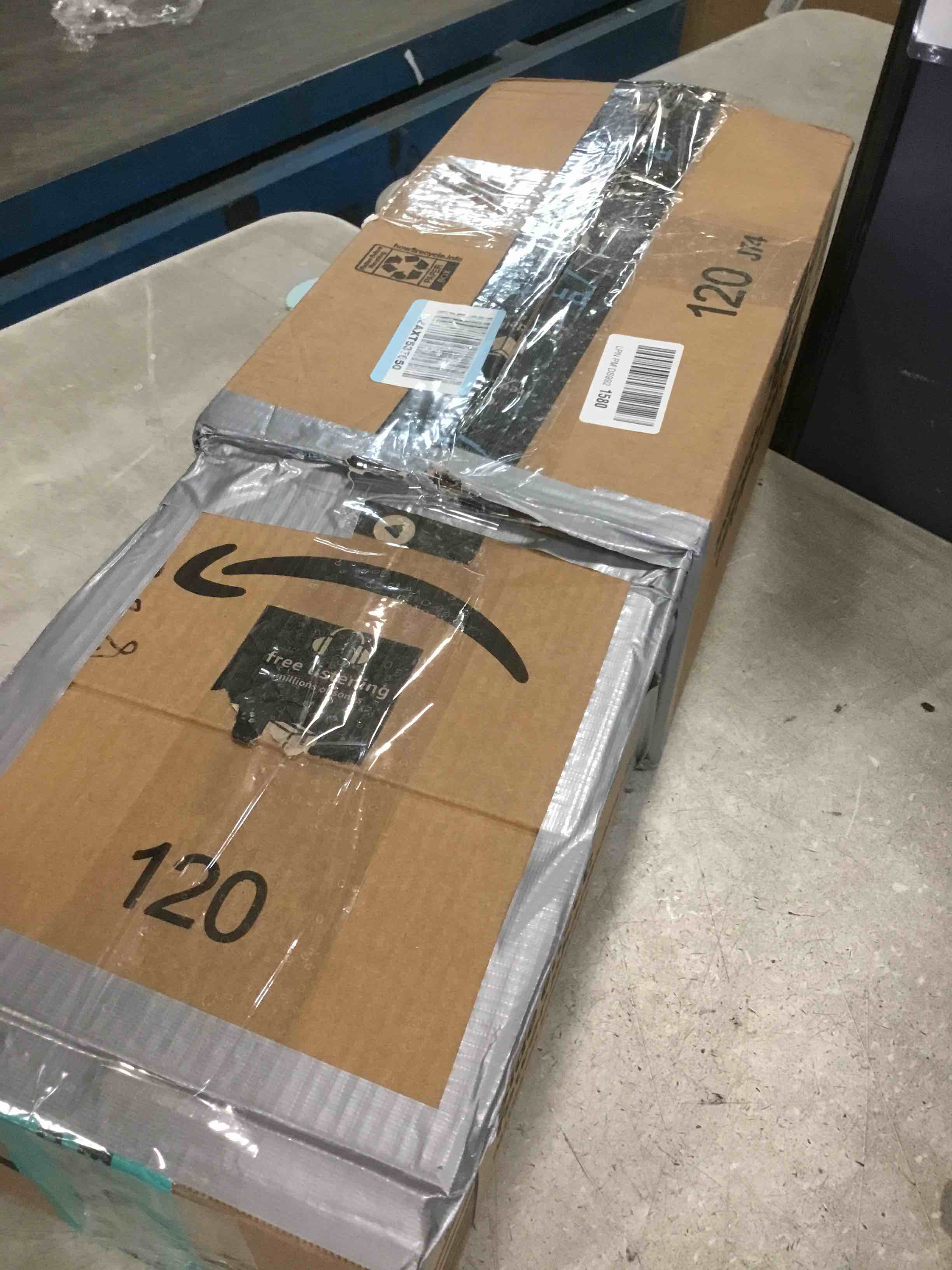 https://s3.amazonaws.com/lotting-images-prod/bidfta/TEA2154423_1743189887581.jpeg