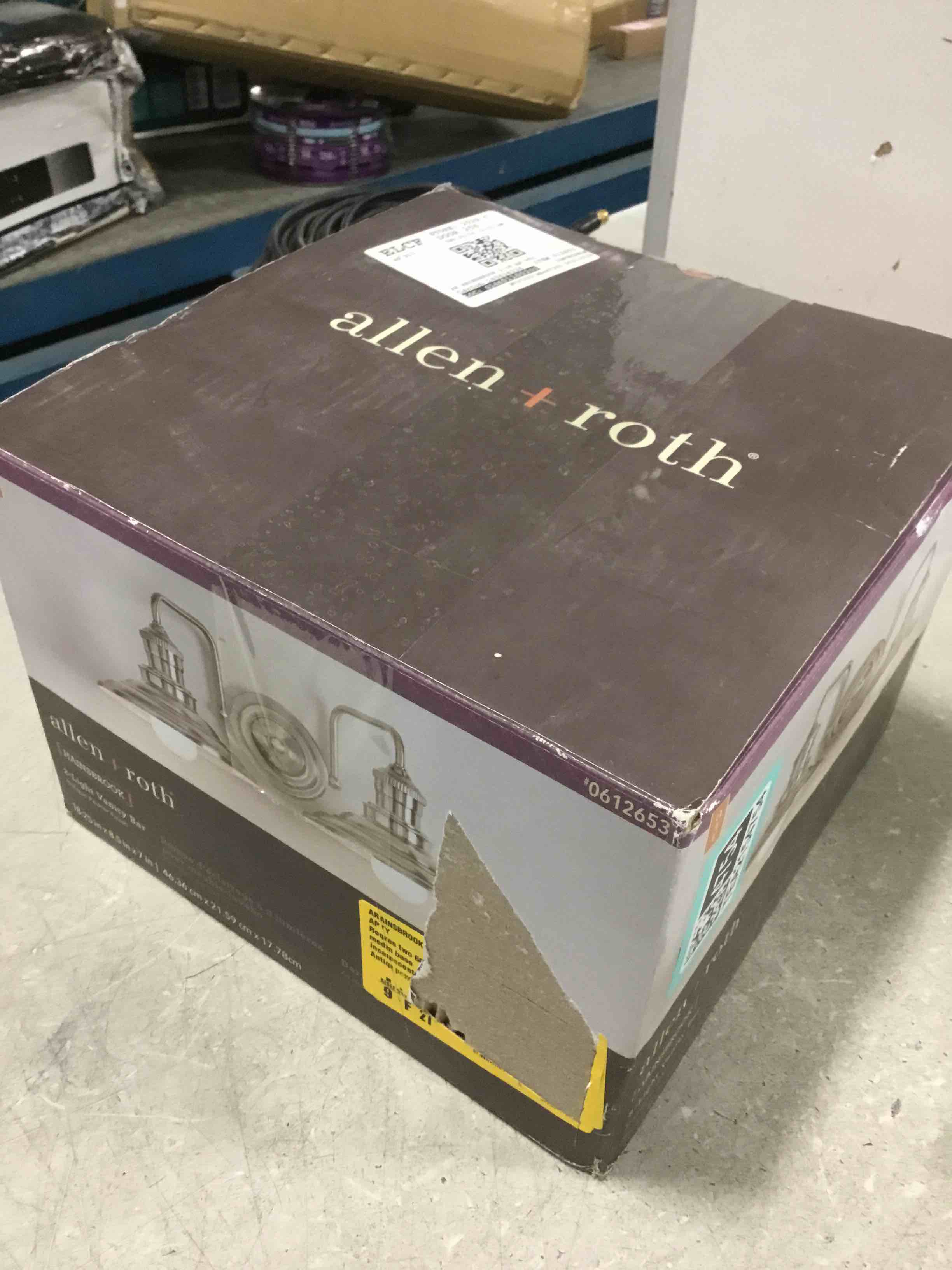 https://s3.amazonaws.com/lotting-images-prod/bidfta/TEA2154754_1743514284783.jpeg