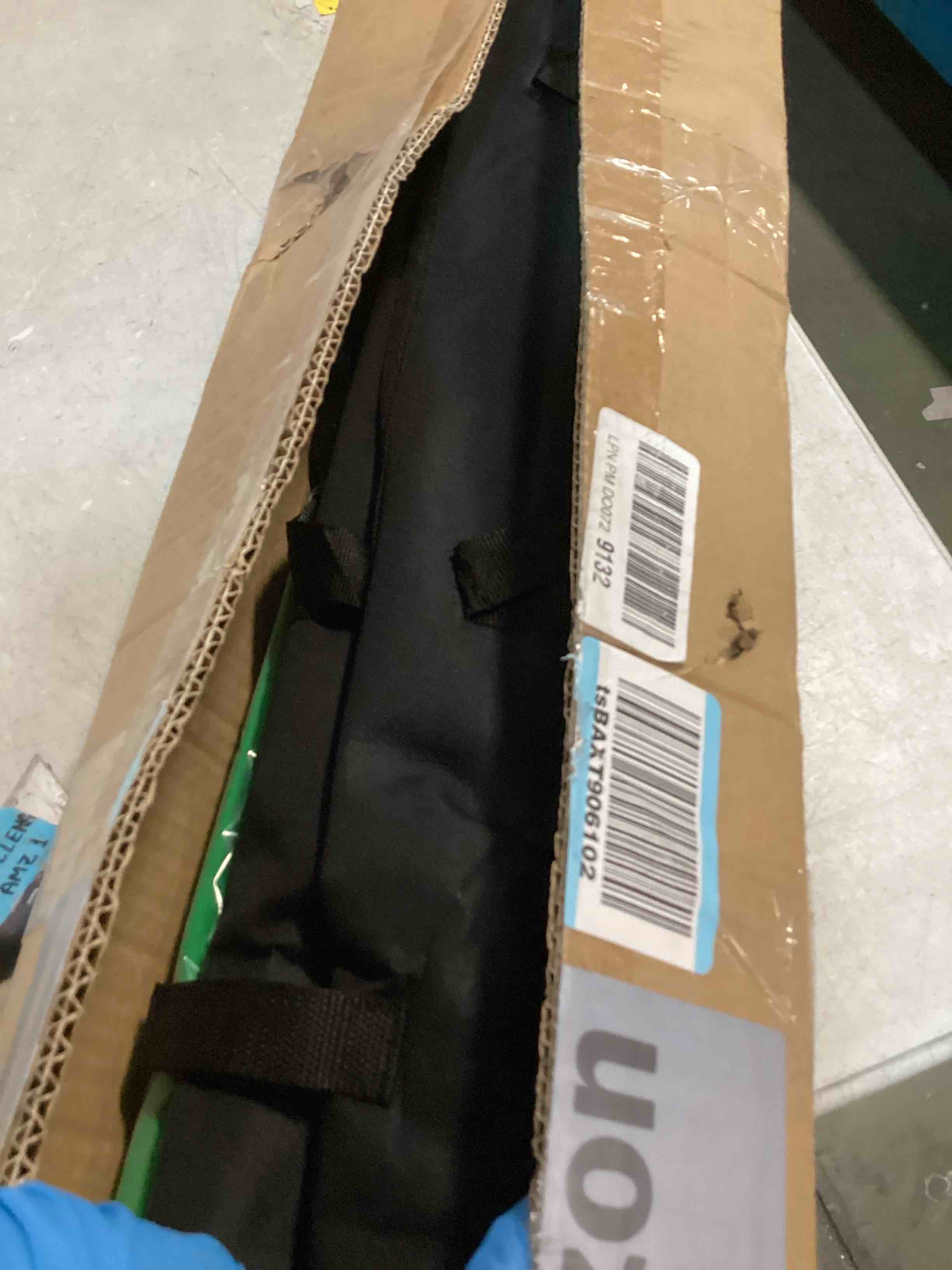 https://s3.amazonaws.com/lotting-images-prod/bidfta/TEA2155881_1742474826478.jpeg