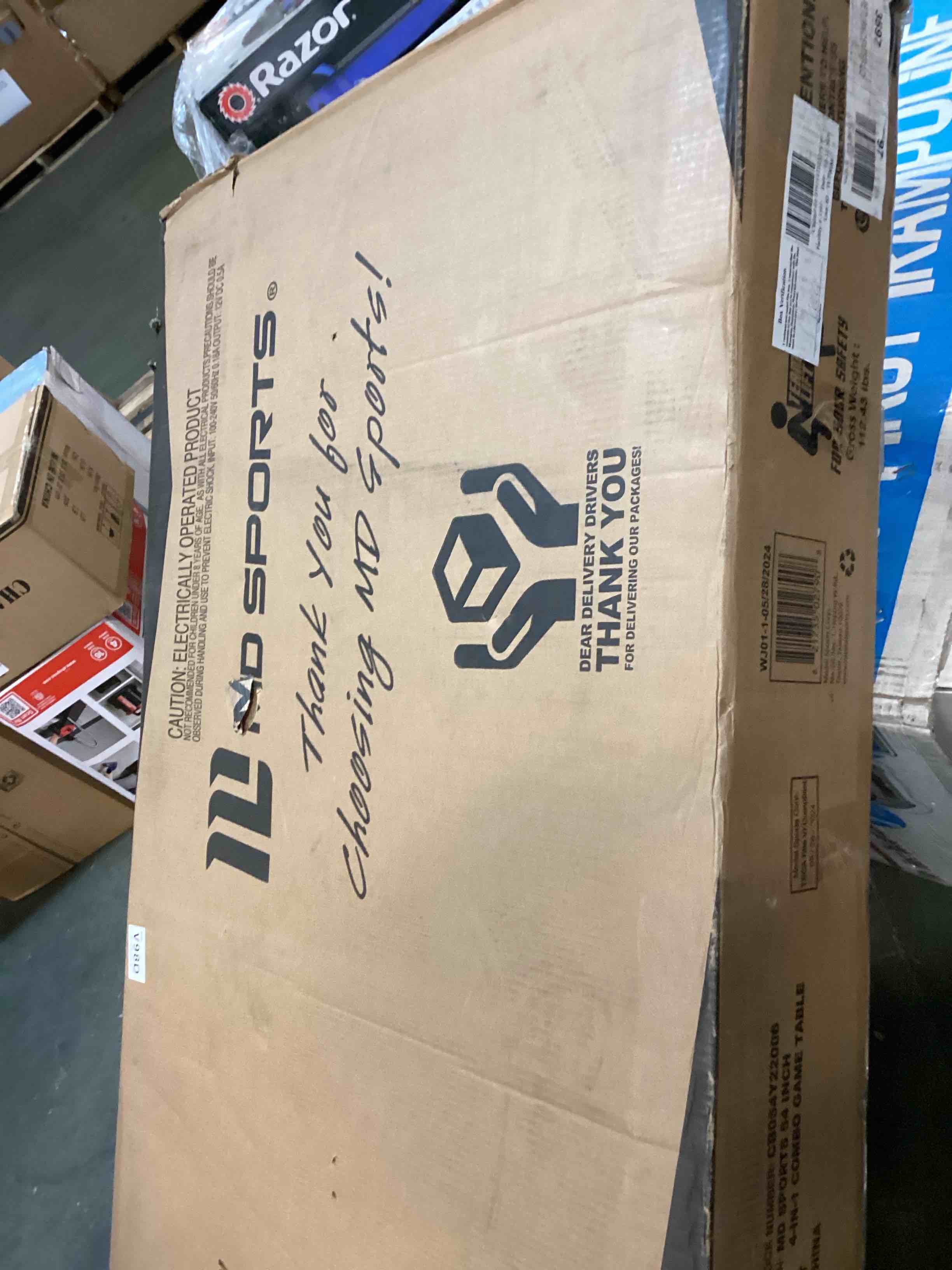 https://s3.amazonaws.com/lotting-images-prod/bidfta/TEA2156008_1742487765948.jpeg