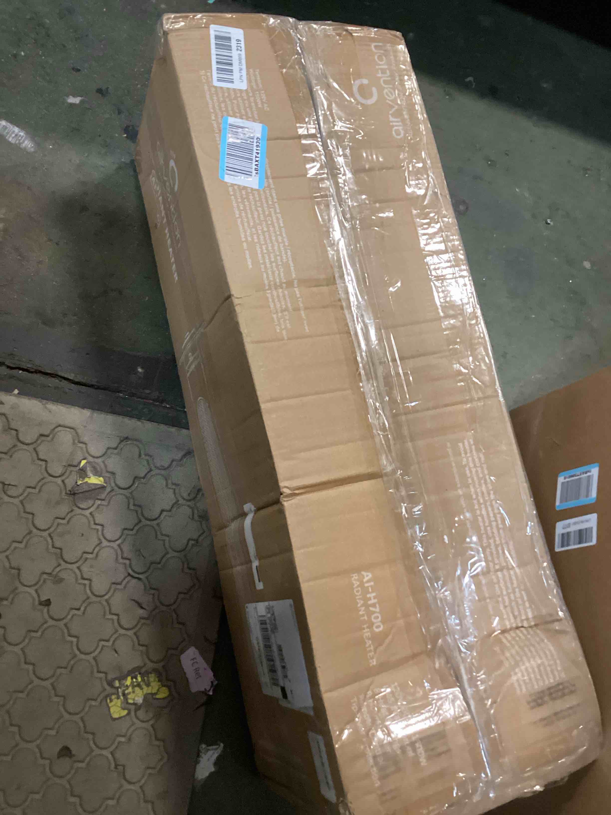 https://s3.amazonaws.com/lotting-images-prod/bidfta/TEA2156084_1742561583114.jpeg