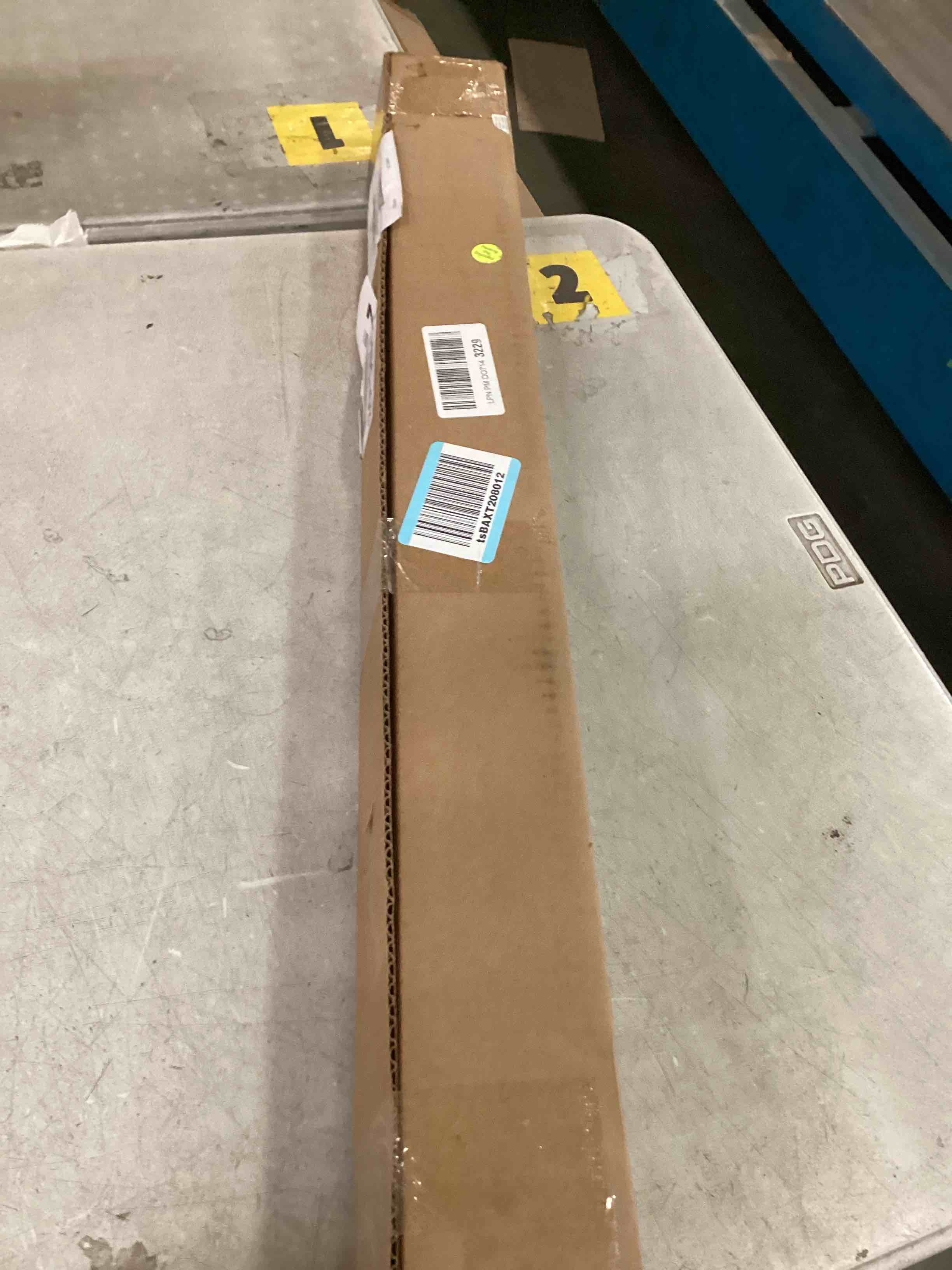 https://s3.amazonaws.com/lotting-images-prod/bidfta/TEA2156731_1743001887323.jpeg