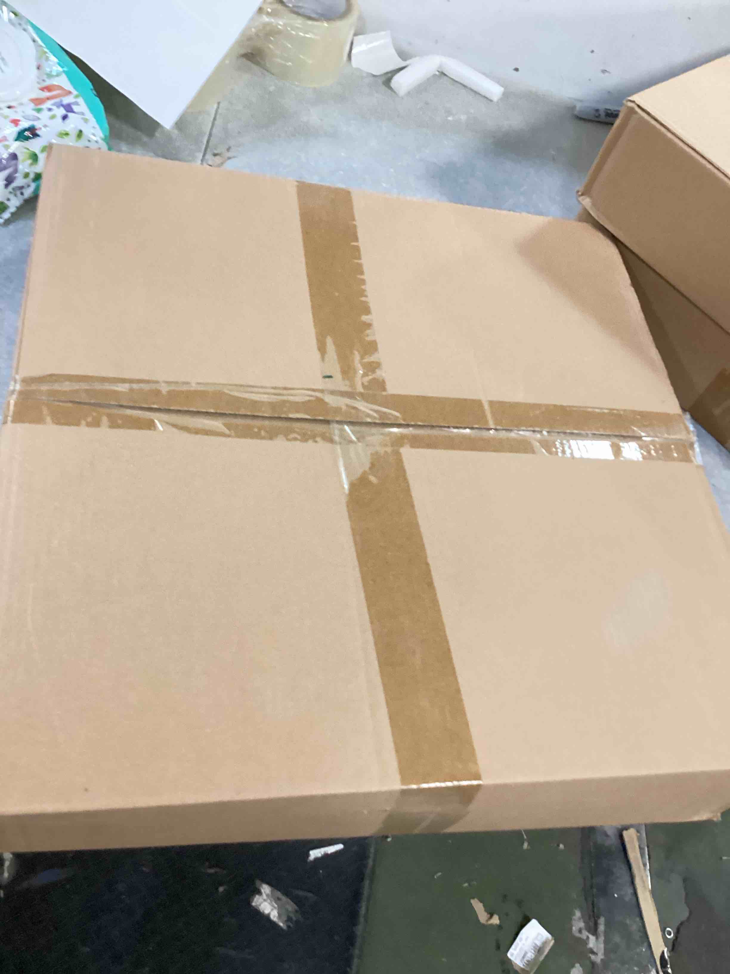 https://s3.amazonaws.com/lotting-images-prod/bidfta/TEA2157225_1743173547324.jpeg