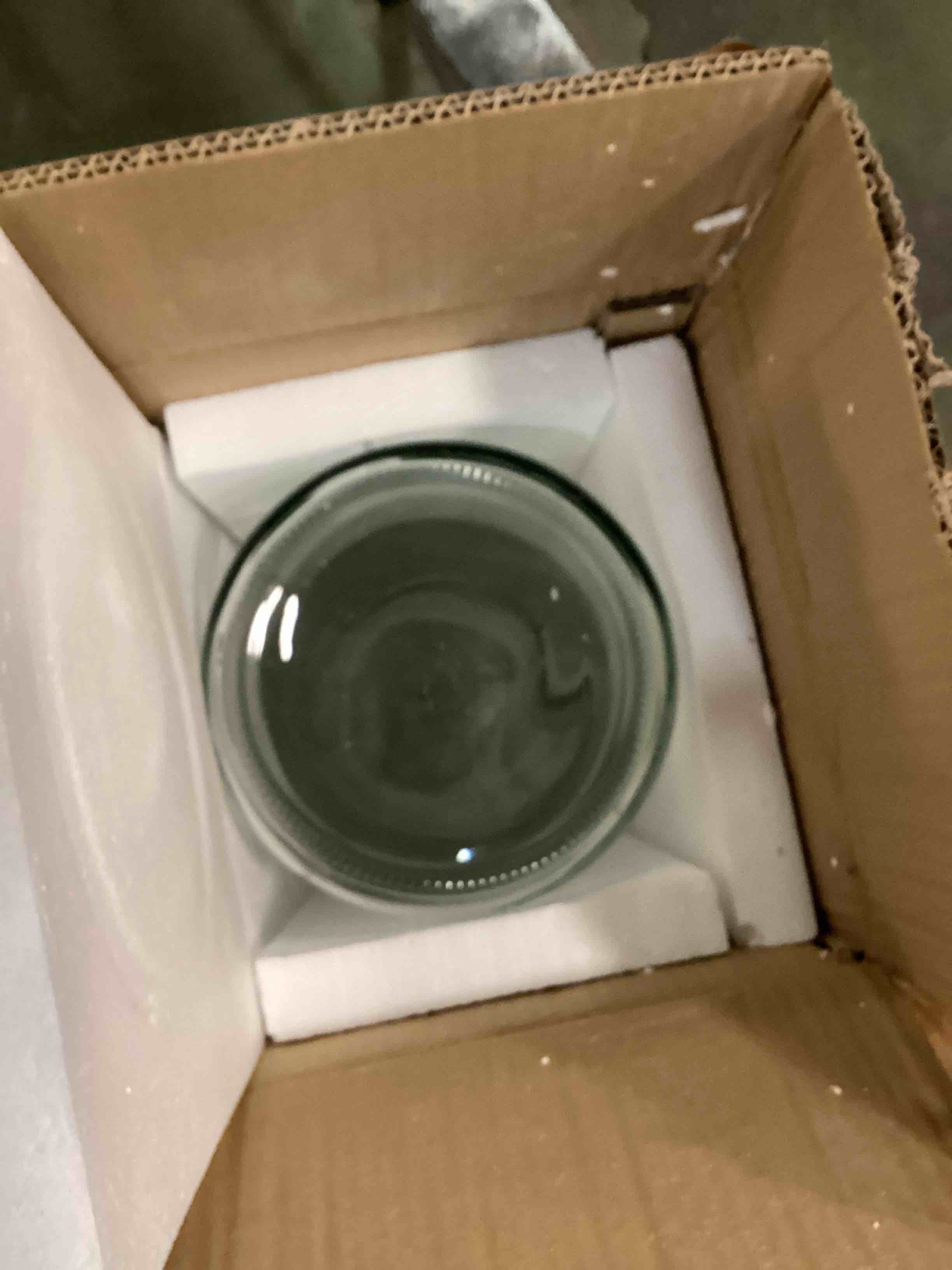 https://s3.amazonaws.com/lotting-images-prod/bidfta/TEA2157265_1743167269391.jpeg