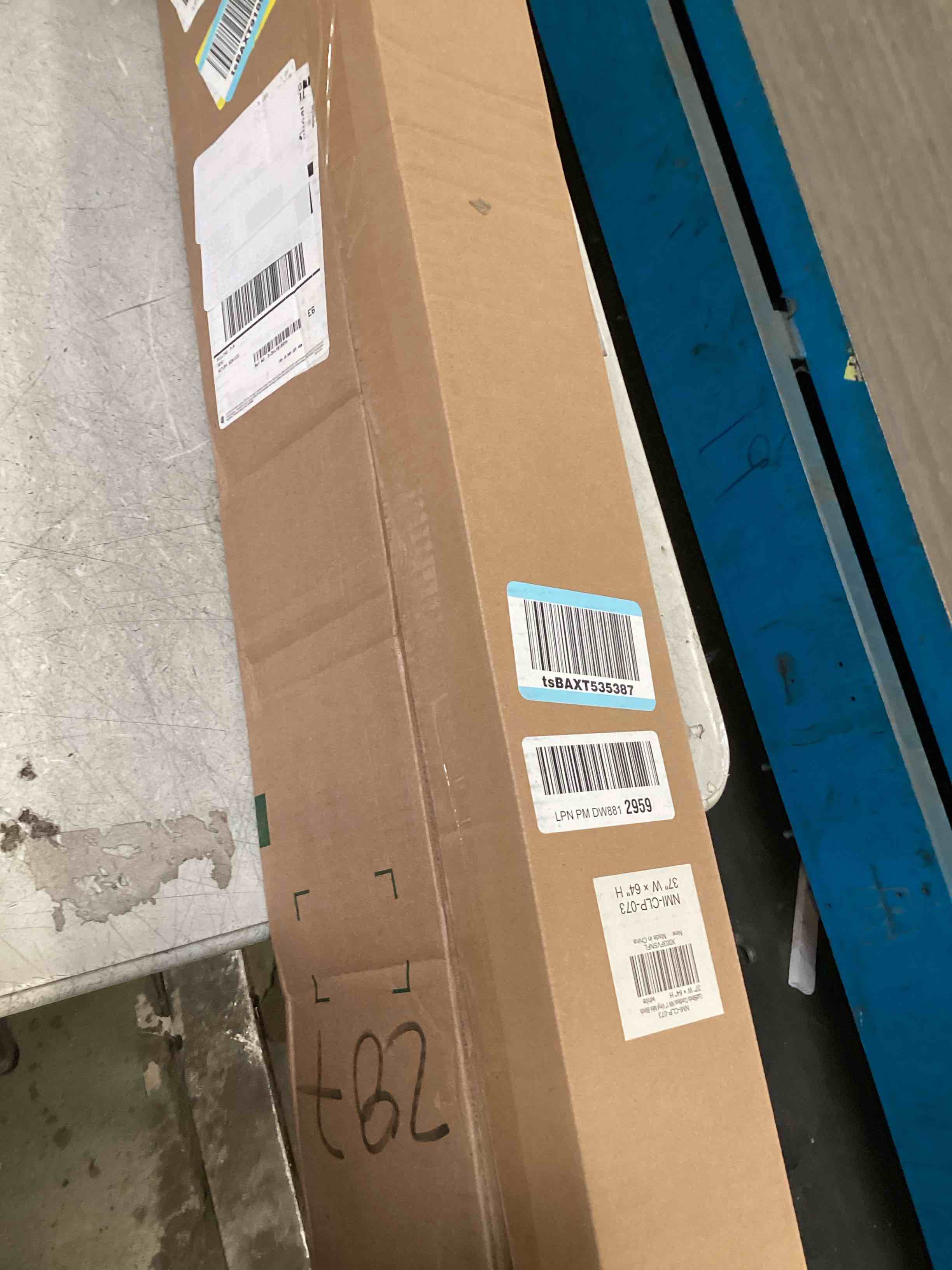 https://s3.amazonaws.com/lotting-images-prod/bidfta/TEA2157346_1743186340964.jpeg