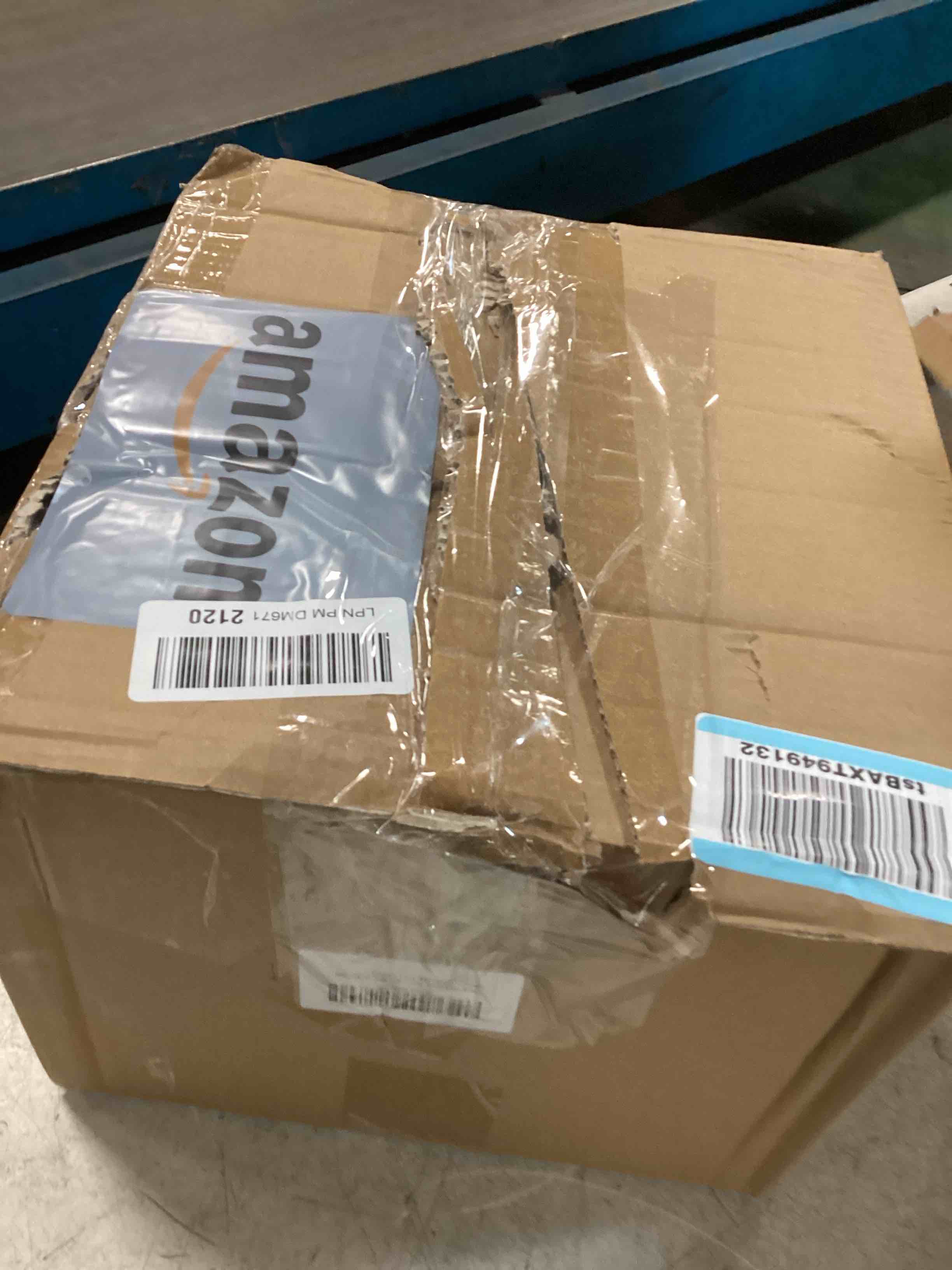 https://s3.amazonaws.com/lotting-images-prod/bidfta/TEA2157520_1743426310206.jpeg