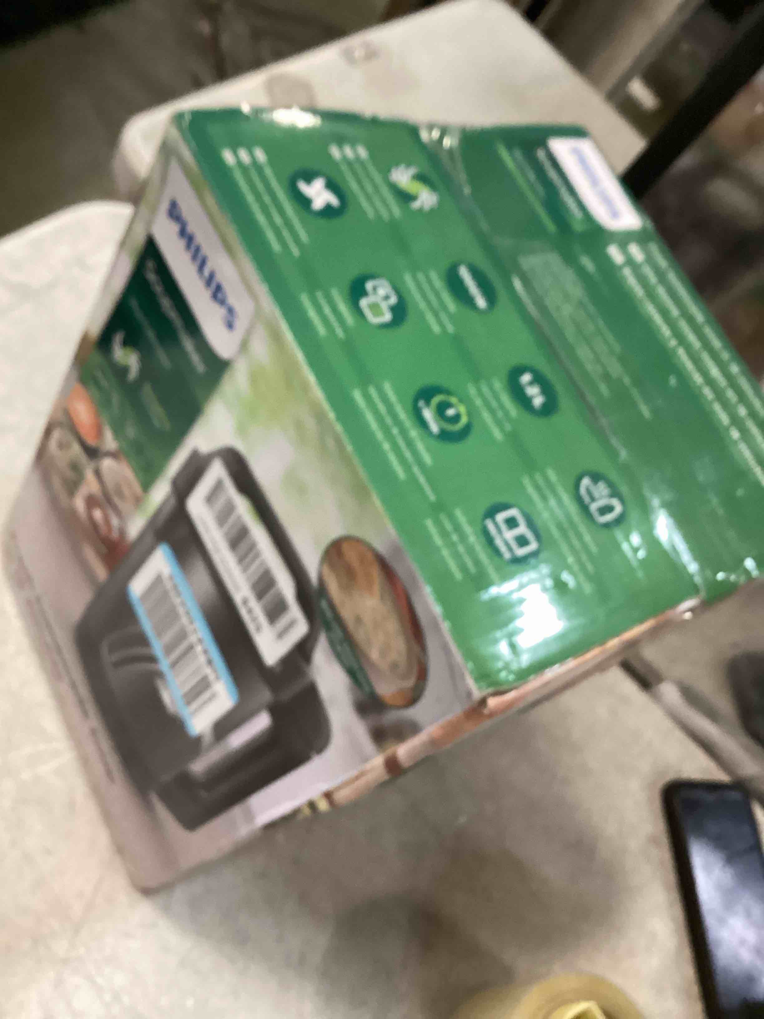 https://s3.amazonaws.com/lotting-images-prod/bidfta/TEA2157659_1743433320817.jpeg