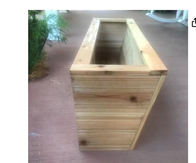 Taper Front Cedar Window Box (Length 42 inches)
