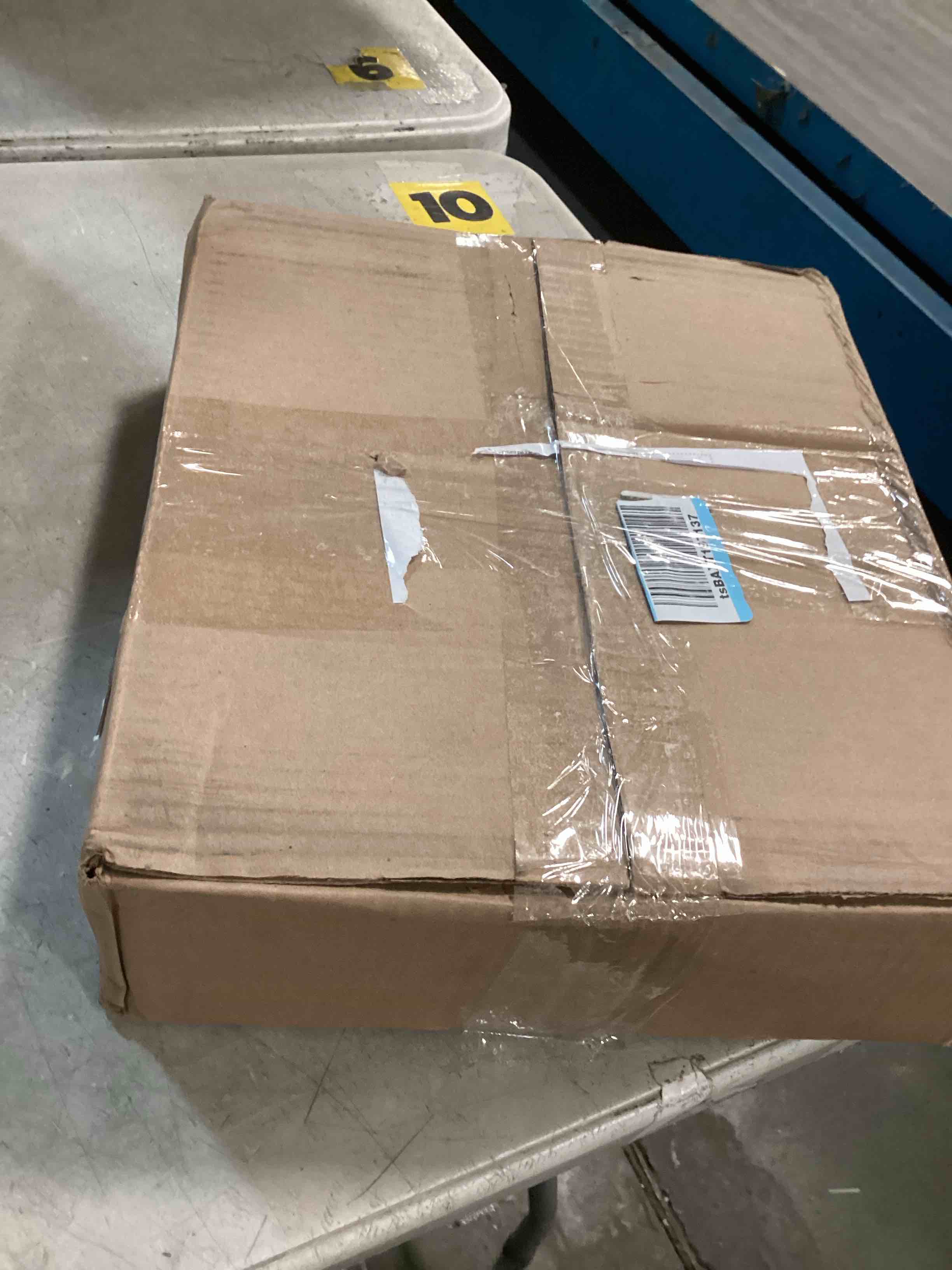 https://s3.amazonaws.com/lotting-images-prod/bidfta/TEA2158366_1742391540464.jpeg