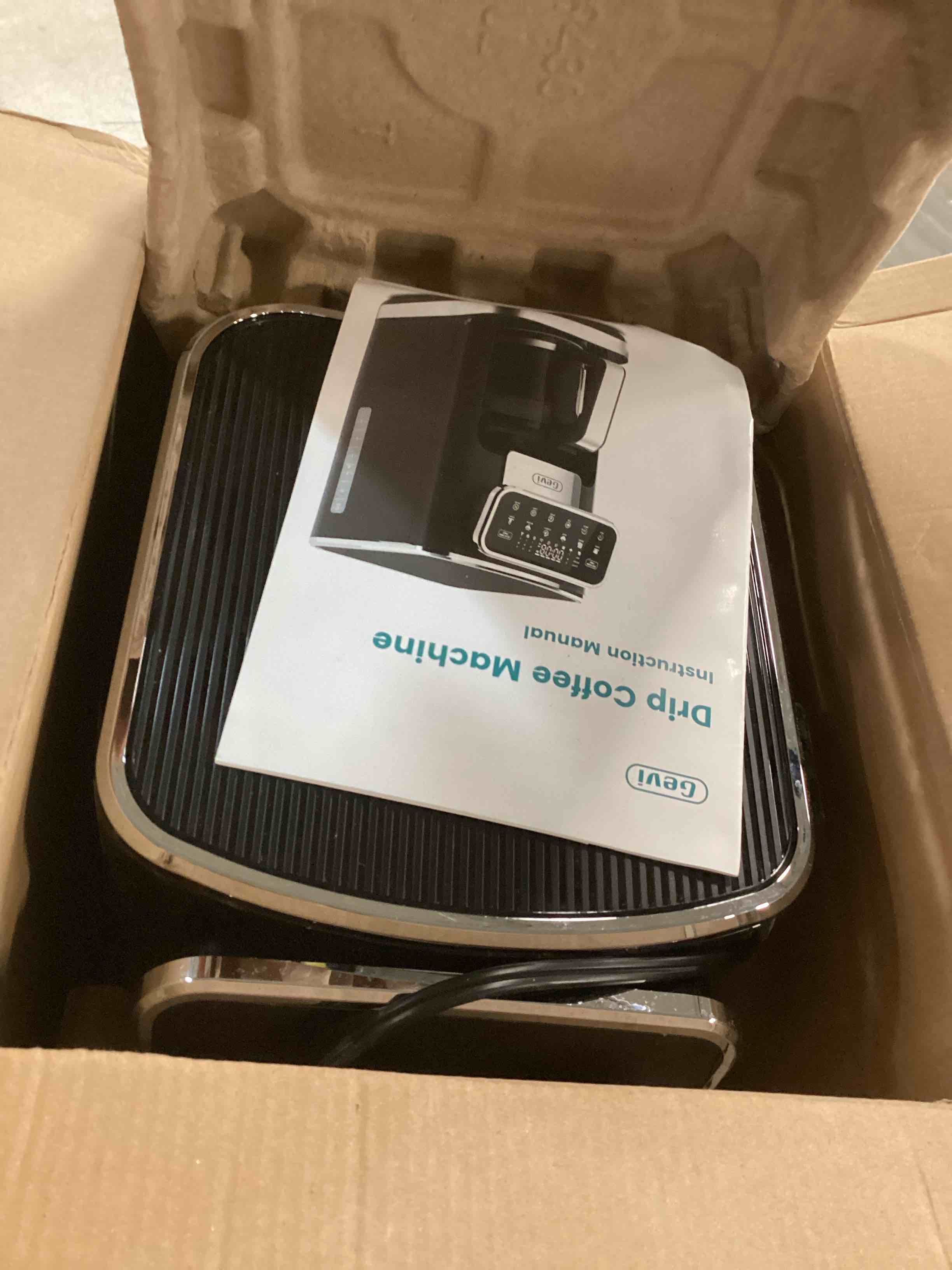 https://s3.amazonaws.com/lotting-images-prod/bidfta/TEA2158397_1742395891649.jpeg
