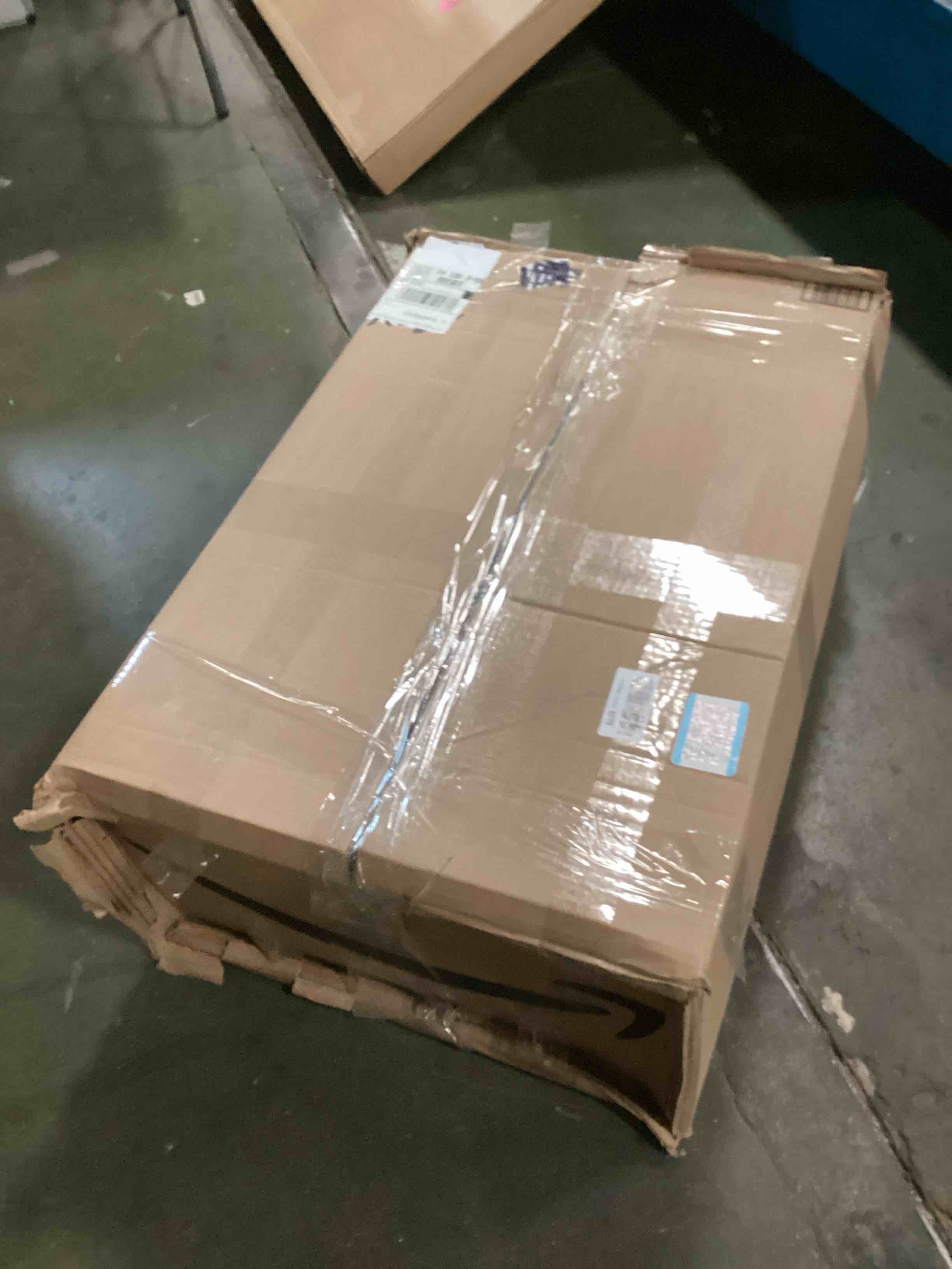 https://s3.amazonaws.com/lotting-images-prod/bidfta/TEA2158559_1742474468726.jpeg