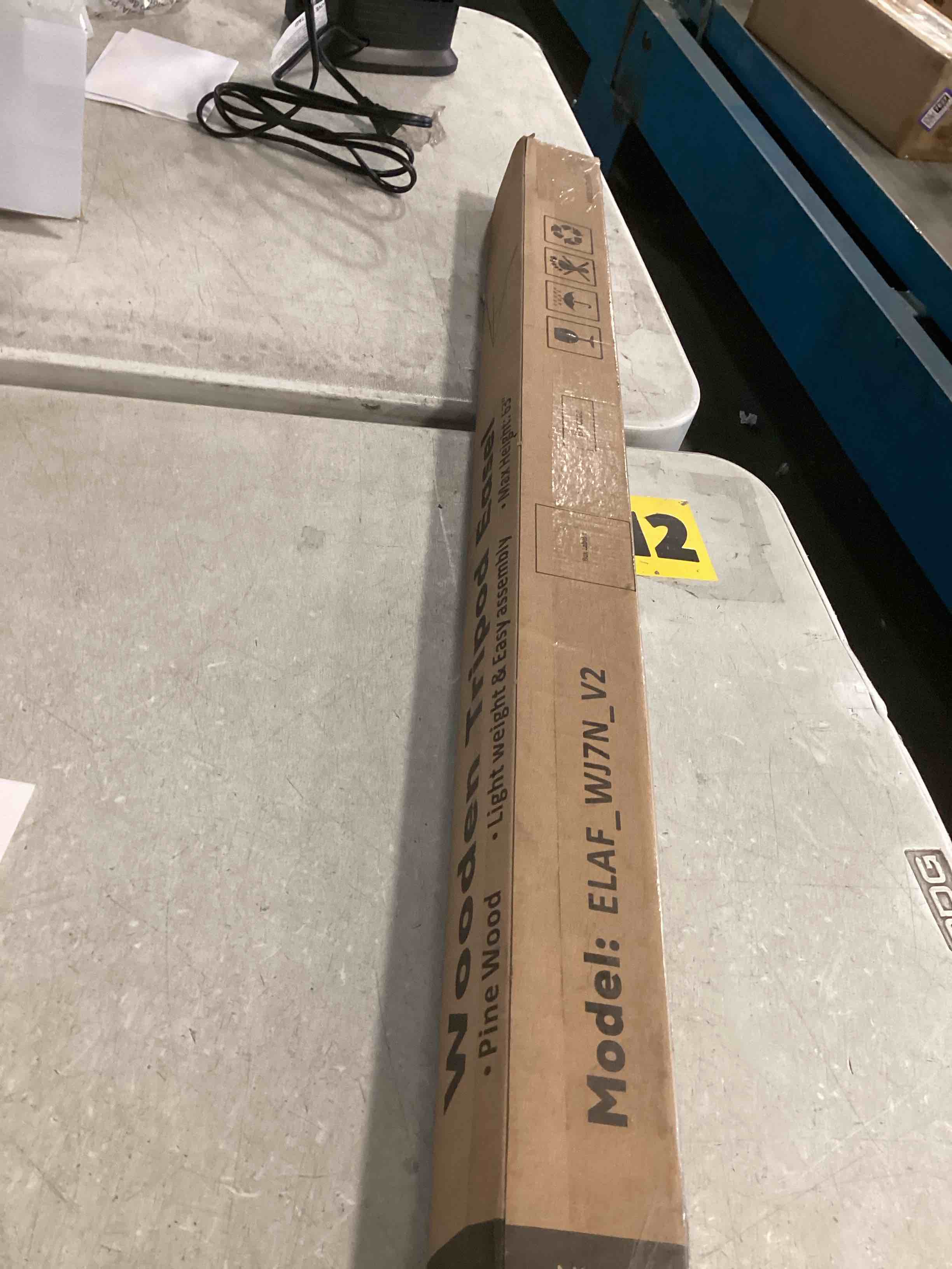 https://s3.amazonaws.com/lotting-images-prod/bidfta/TEA2158729_1742567276271.jpeg