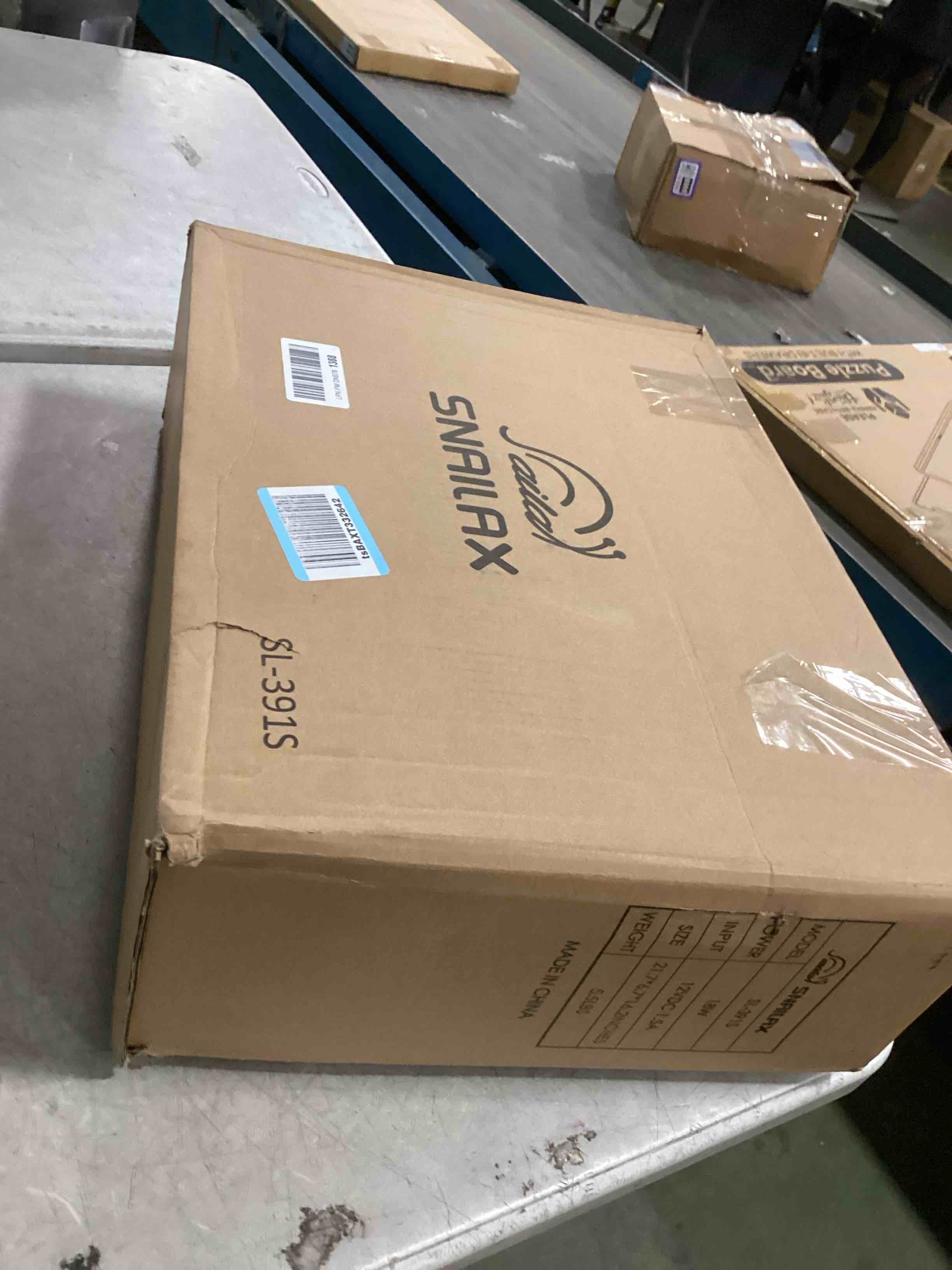 https://s3.amazonaws.com/lotting-images-prod/bidfta/TEA2159706_1743166662241.jpeg