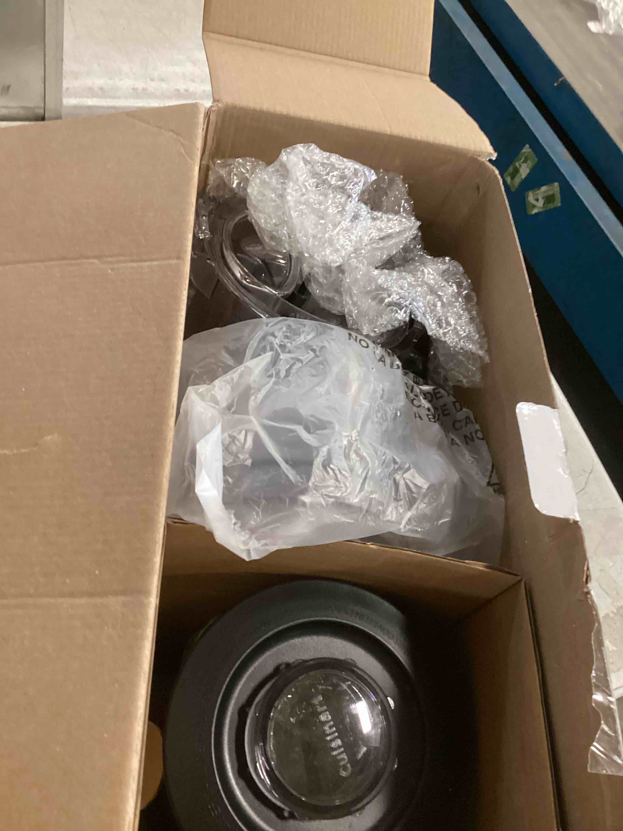 https://s3.amazonaws.com/lotting-images-prod/bidfta/TEA2159738_1743169705900.jpeg