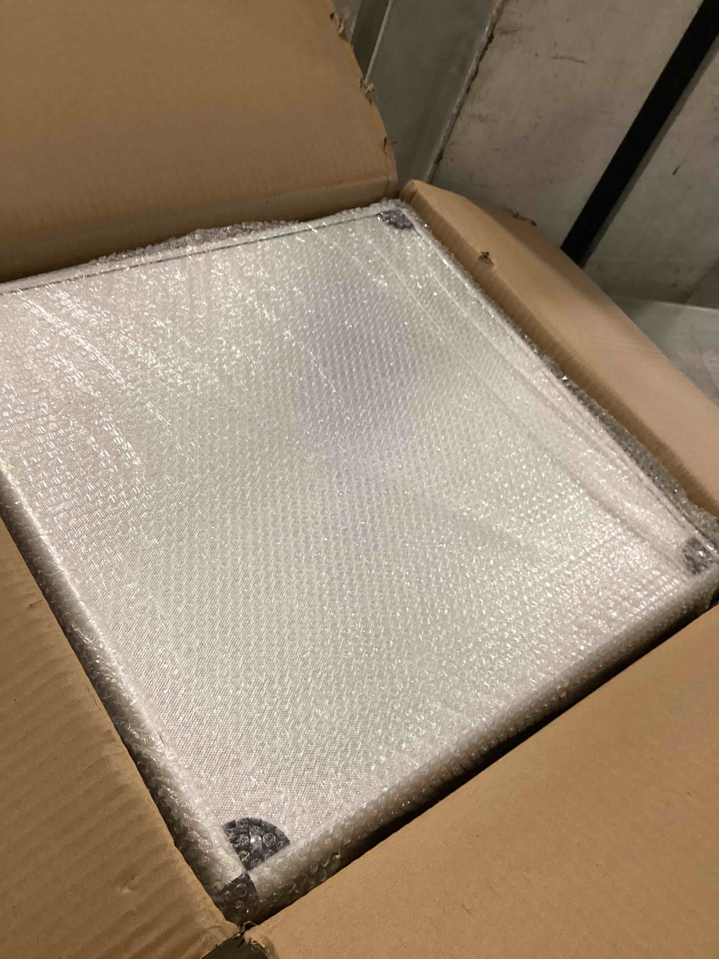 https://s3.amazonaws.com/lotting-images-prod/bidfta/TEA2160076_1743443272753.jpeg