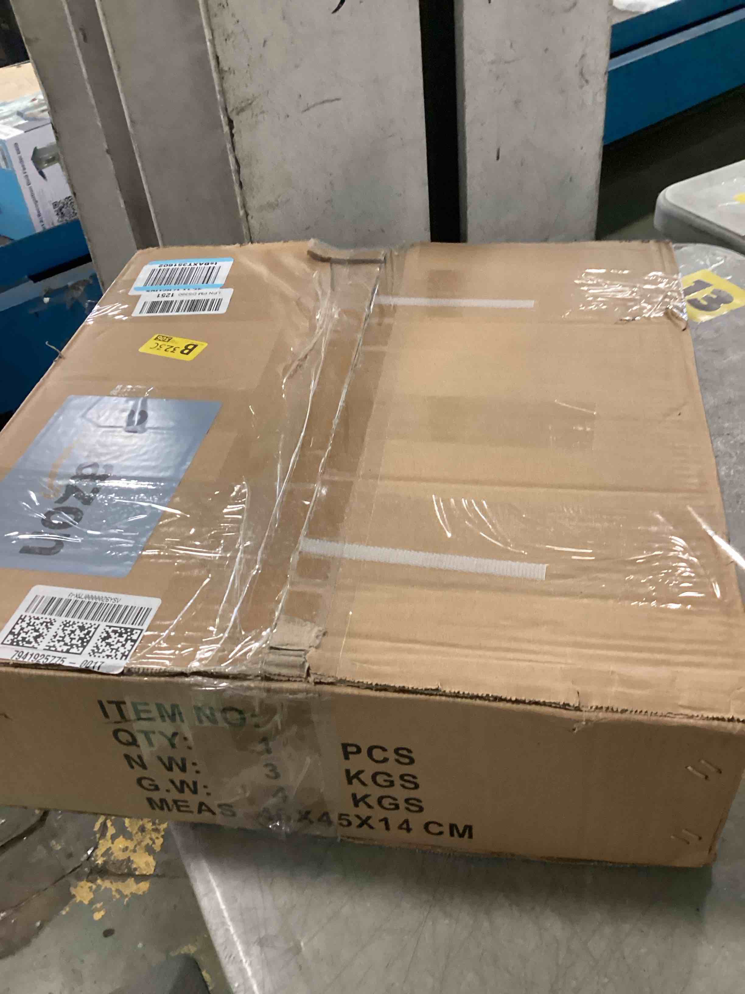 https://s3.amazonaws.com/lotting-images-prod/bidfta/TEA2160076_1743443300099.jpeg