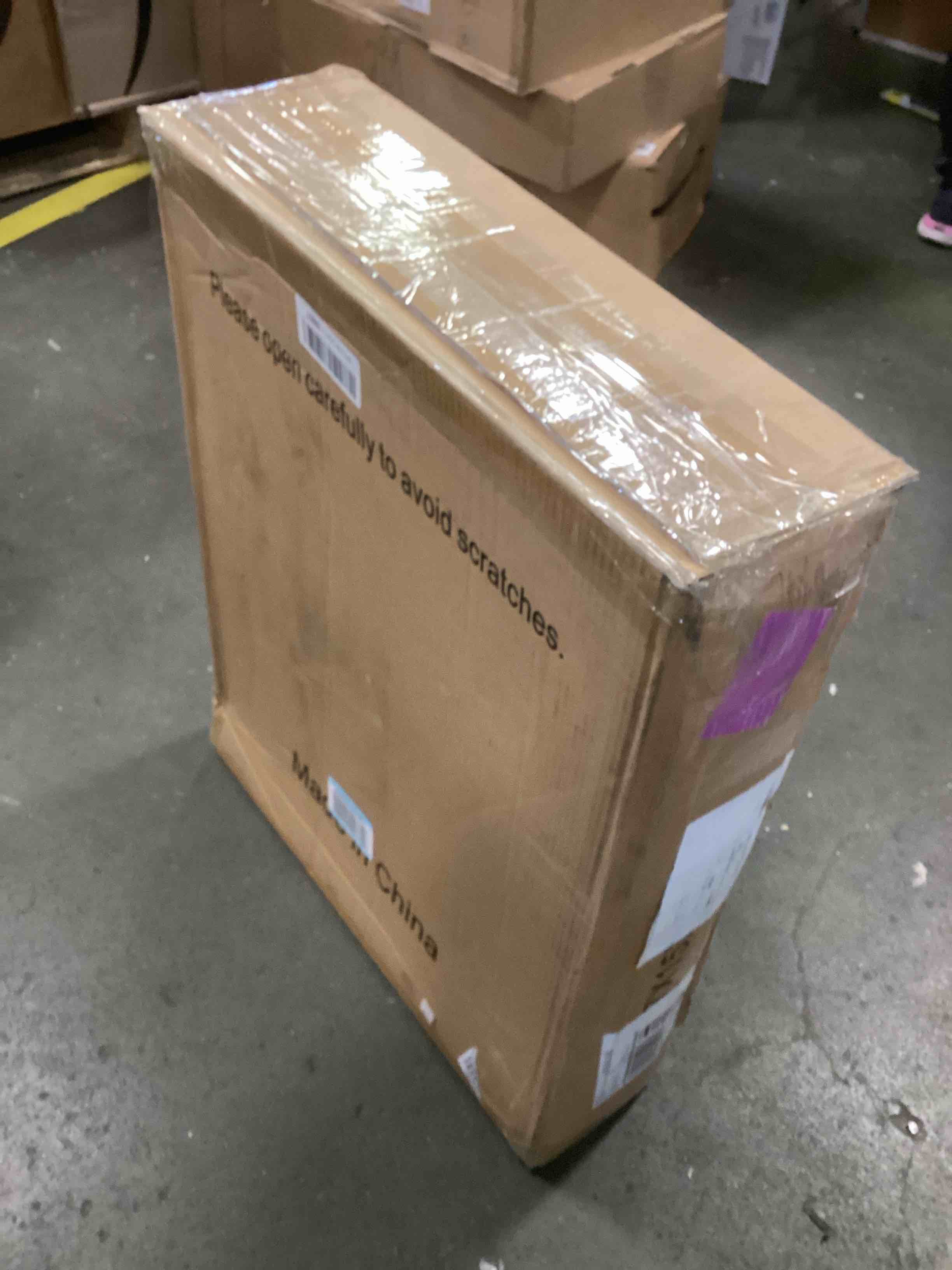 https://s3.amazonaws.com/lotting-images-prod/bidfta/TEA2161415_1742232759748.jpeg