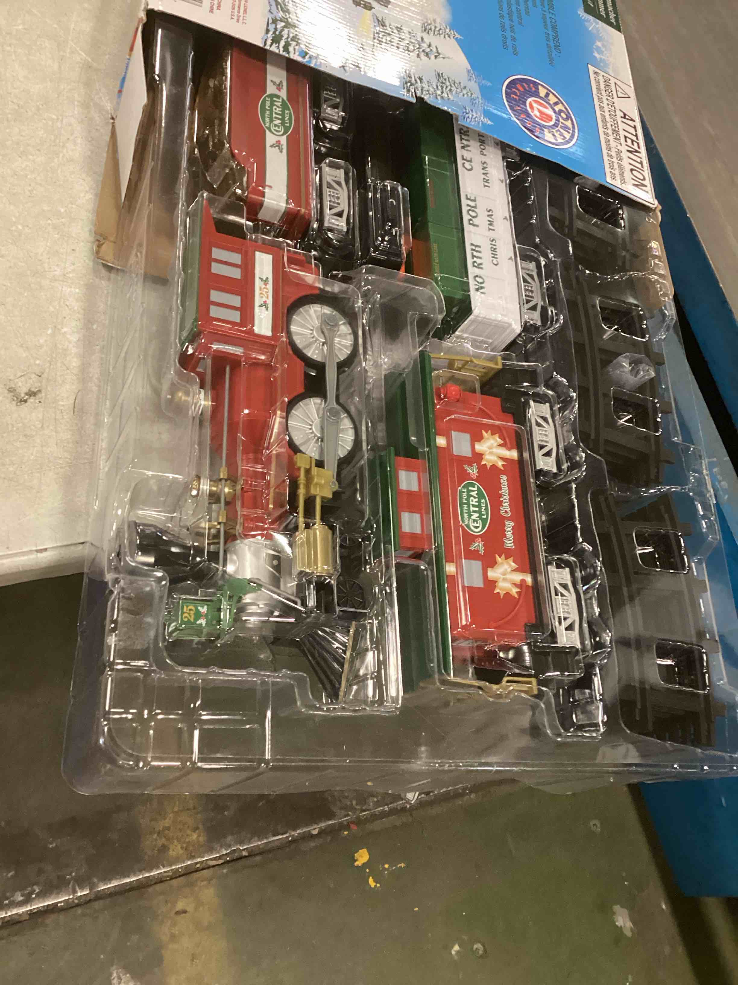 https://s3.amazonaws.com/lotting-images-prod/bidfta/TEA2162199_1742493077988.jpeg