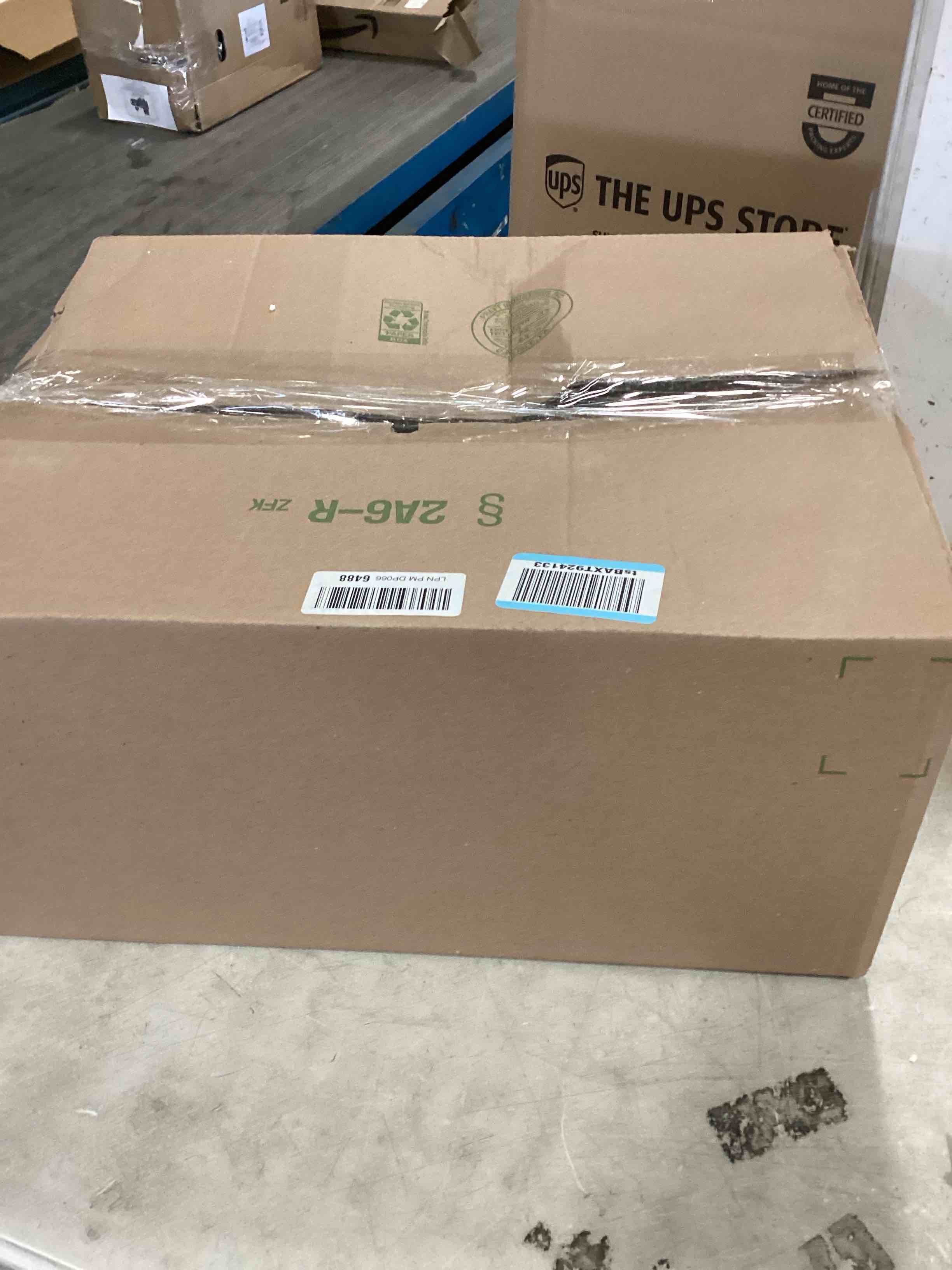 https://s3.amazonaws.com/lotting-images-prod/bidfta/TEA2162313_1742564543679.jpeg