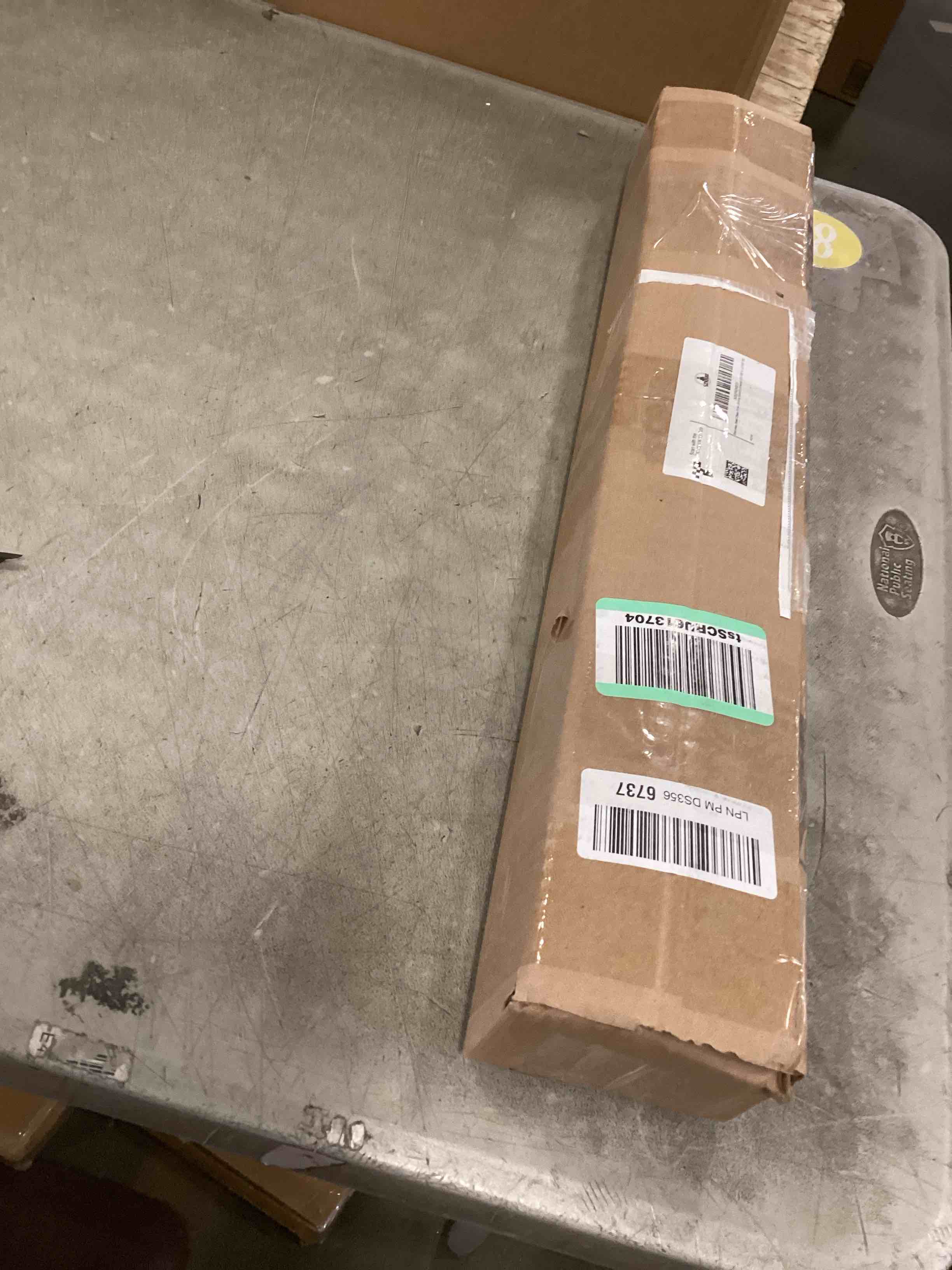 https://s3.amazonaws.com/lotting-images-prod/bidfta/TEA2163233_1743015318054.jpeg