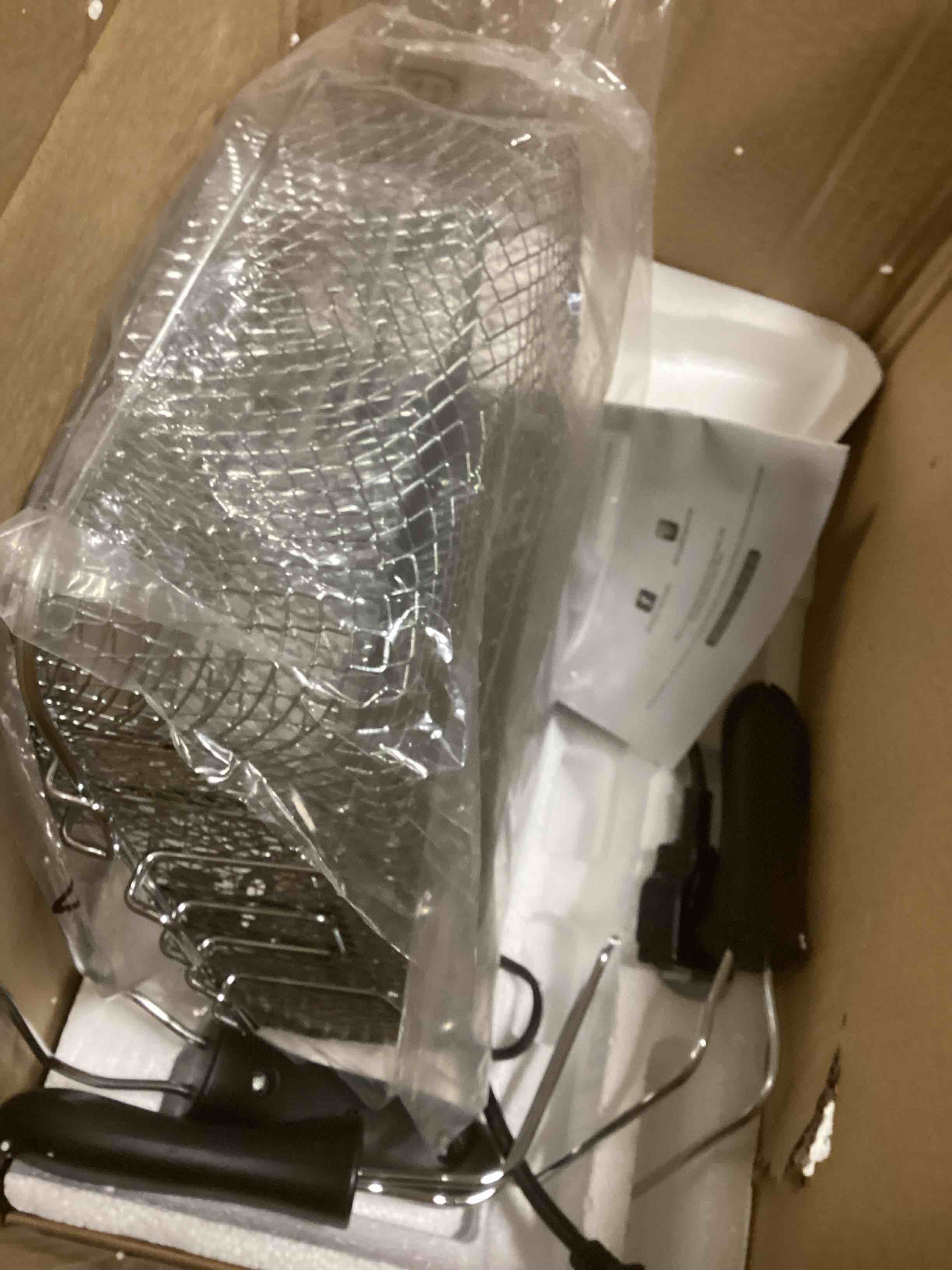 https://s3.amazonaws.com/lotting-images-prod/bidfta/TEA2163471_1743100434577.jpeg