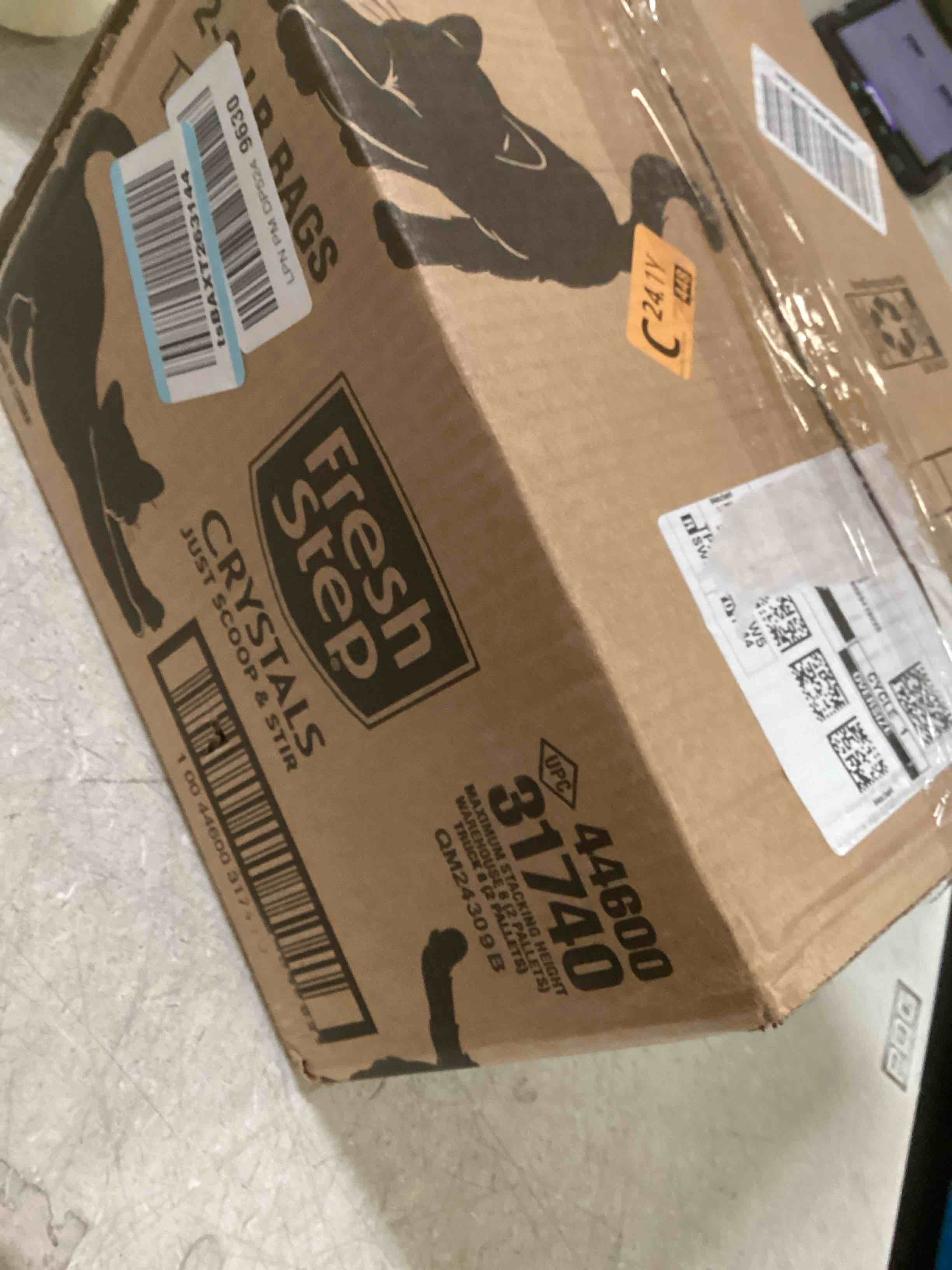 https://s3.amazonaws.com/lotting-images-prod/bidfta/TEA2164853_1742838030761.jpeg