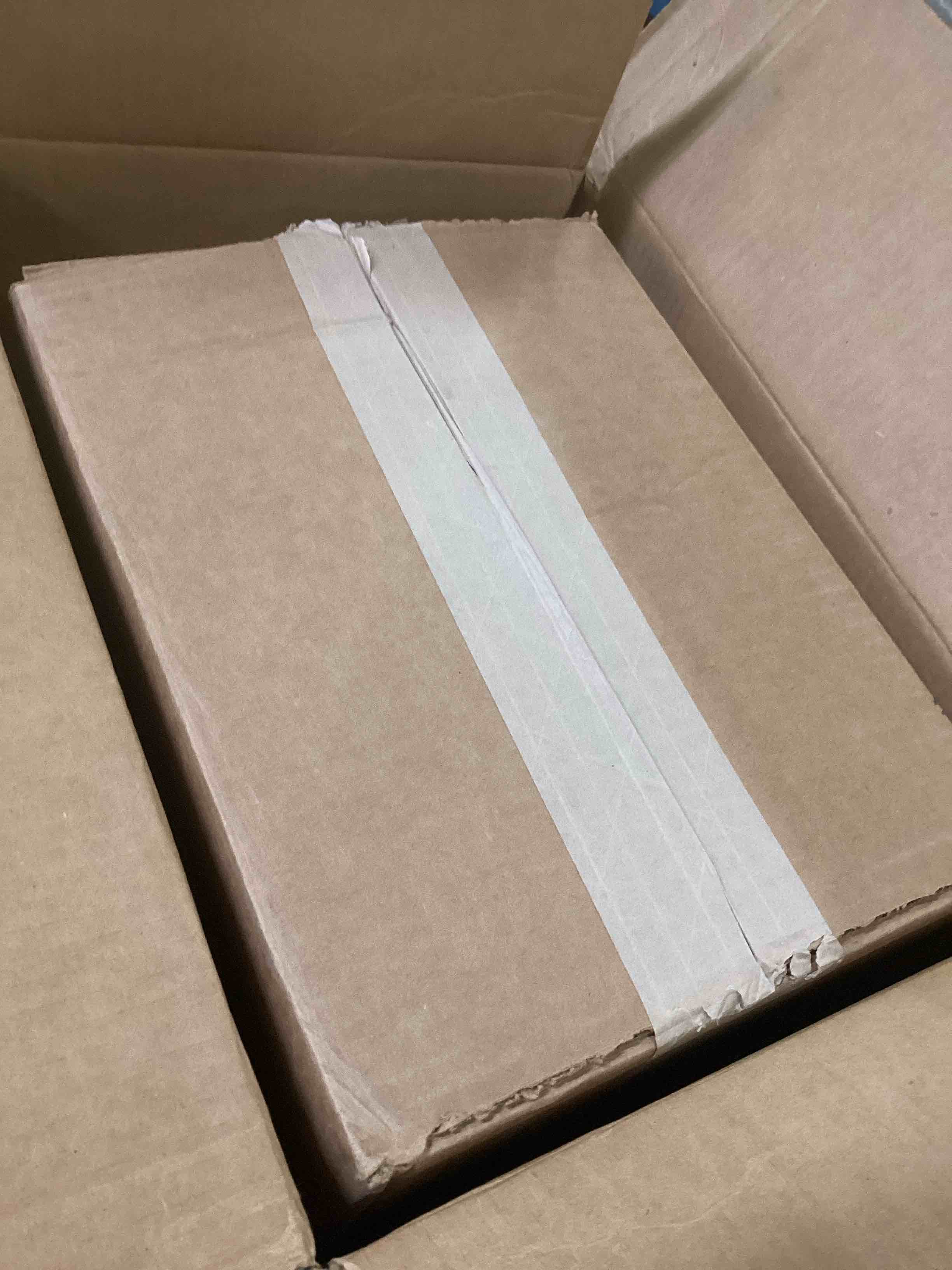 https://s3.amazonaws.com/lotting-images-prod/bidfta/TEA2164900_1742845020415.jpeg
