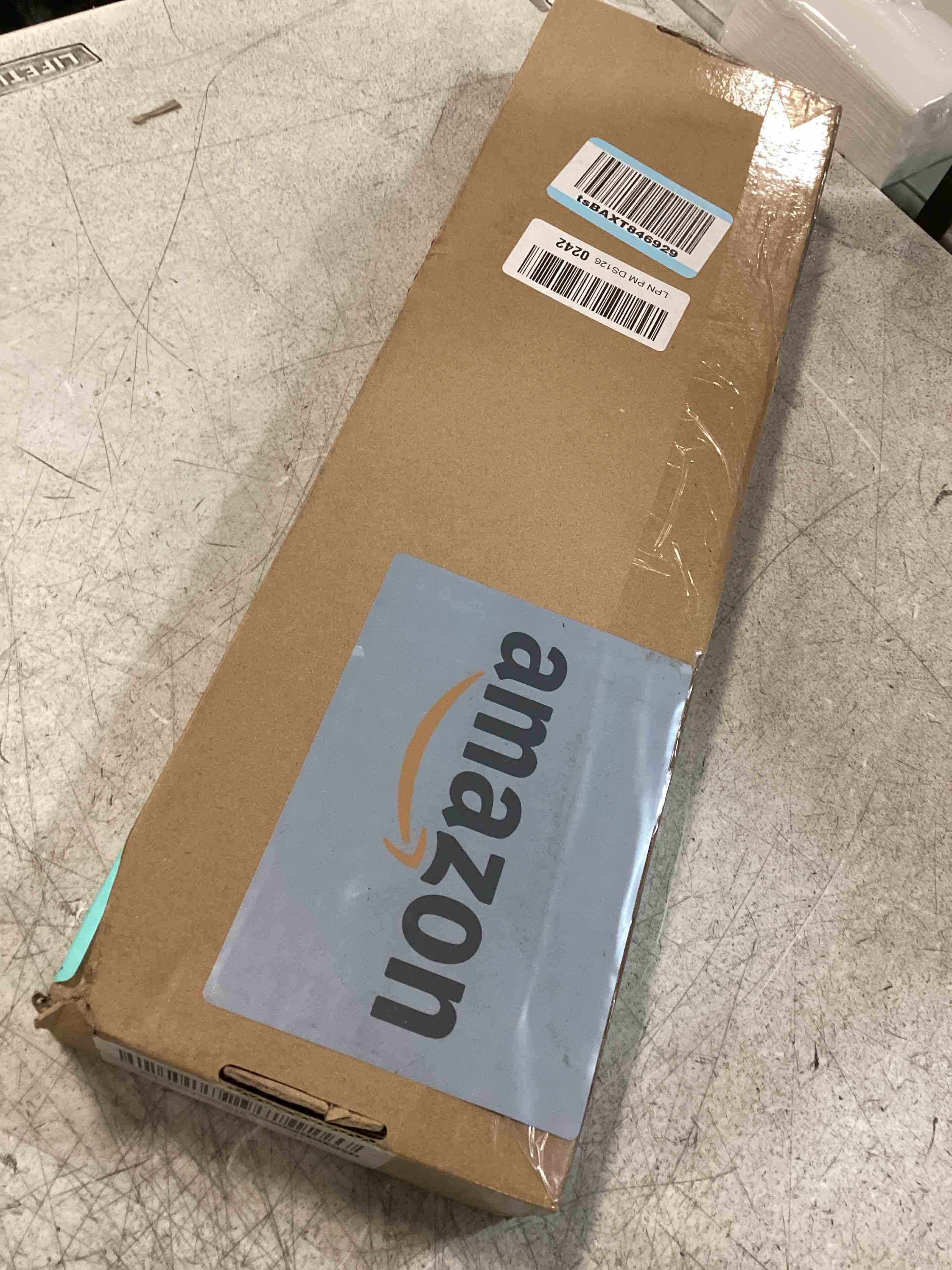 https://s3.amazonaws.com/lotting-images-prod/bidfta/TEA2166204_1743517817256.jpeg