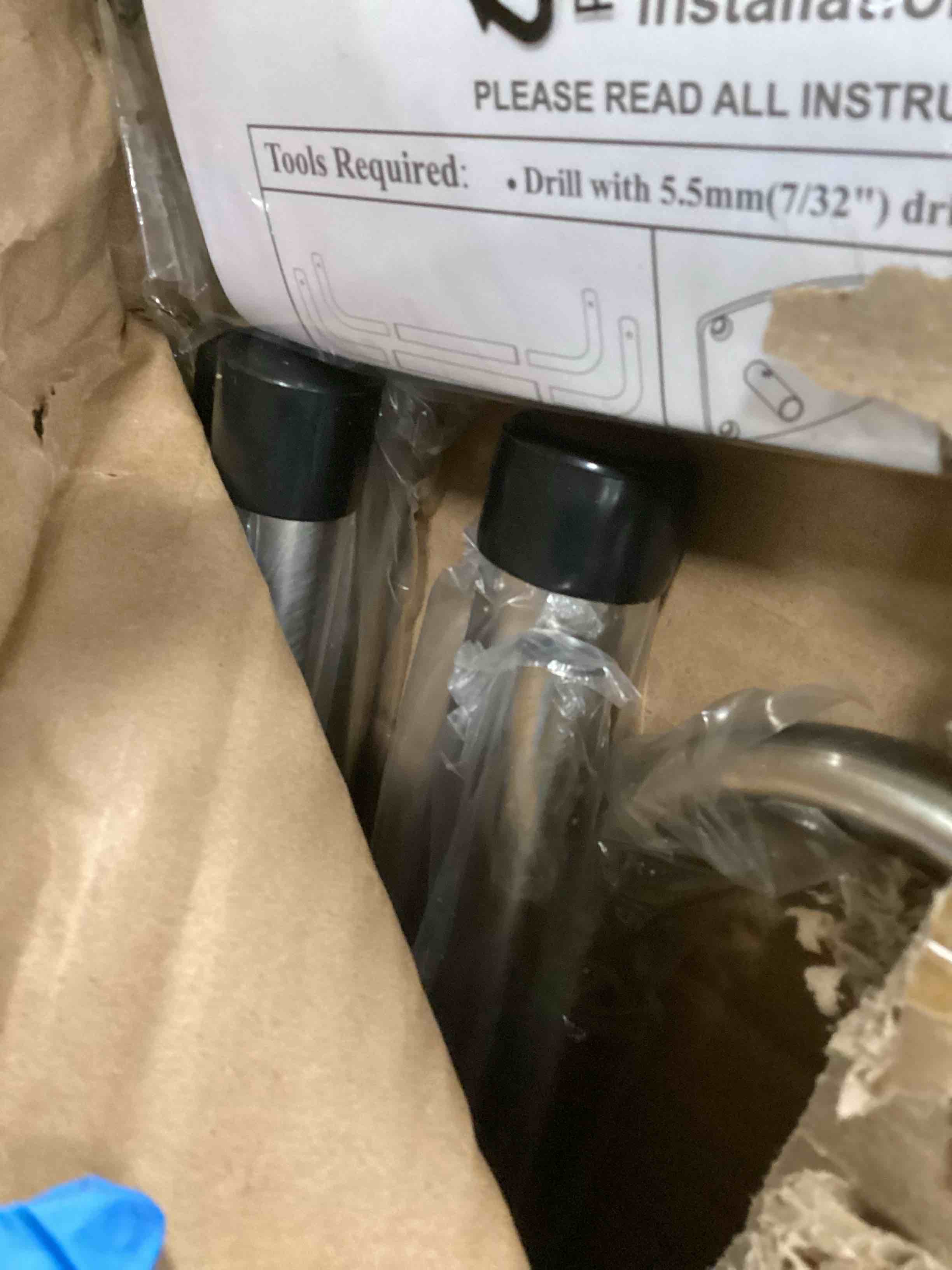 https://s3.amazonaws.com/lotting-images-prod/bidfta/TEA2166595_1743710149873.jpeg