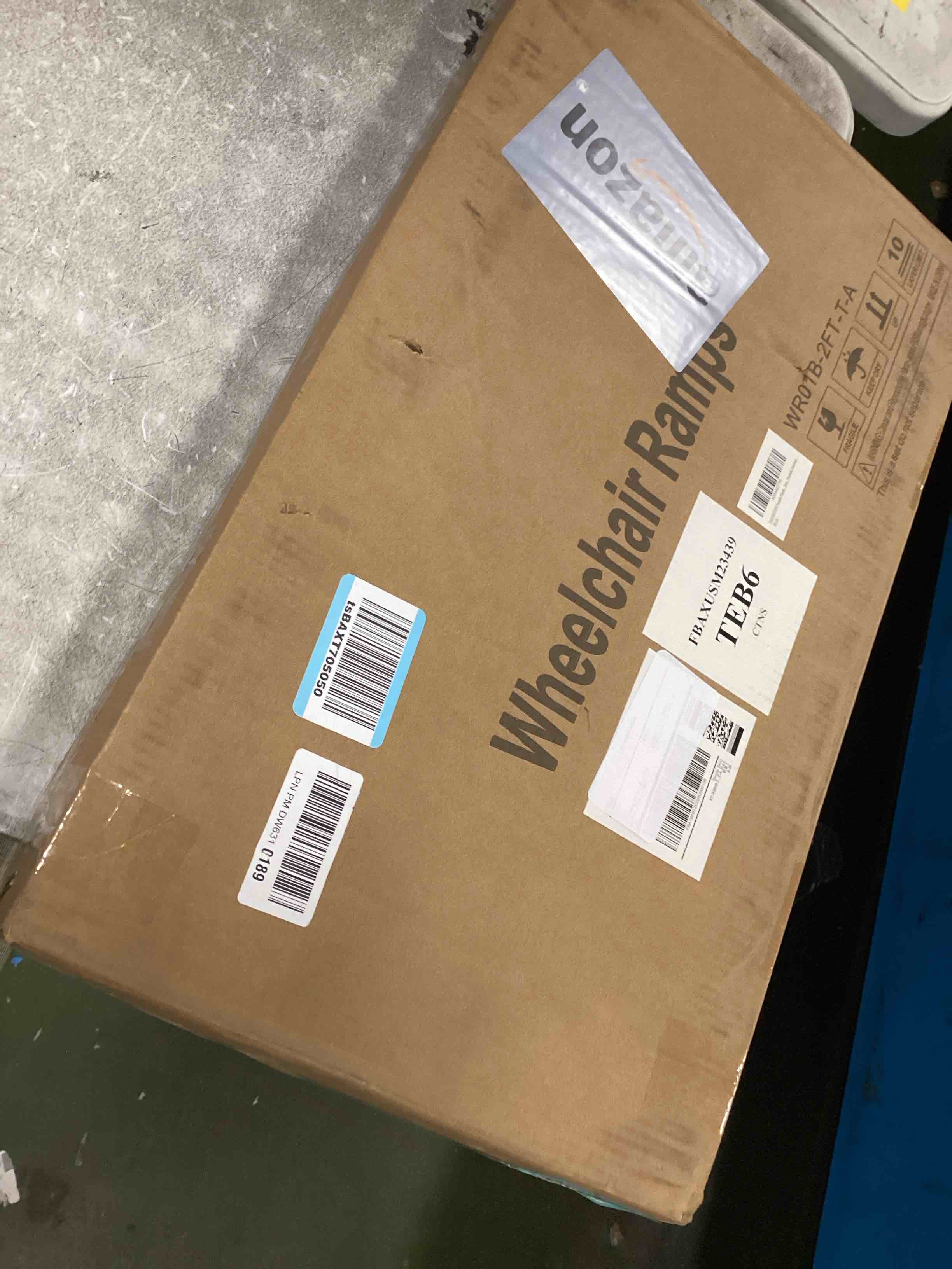 https://s3.amazonaws.com/lotting-images-prod/bidfta/TEA2166717_1743780385056.jpeg