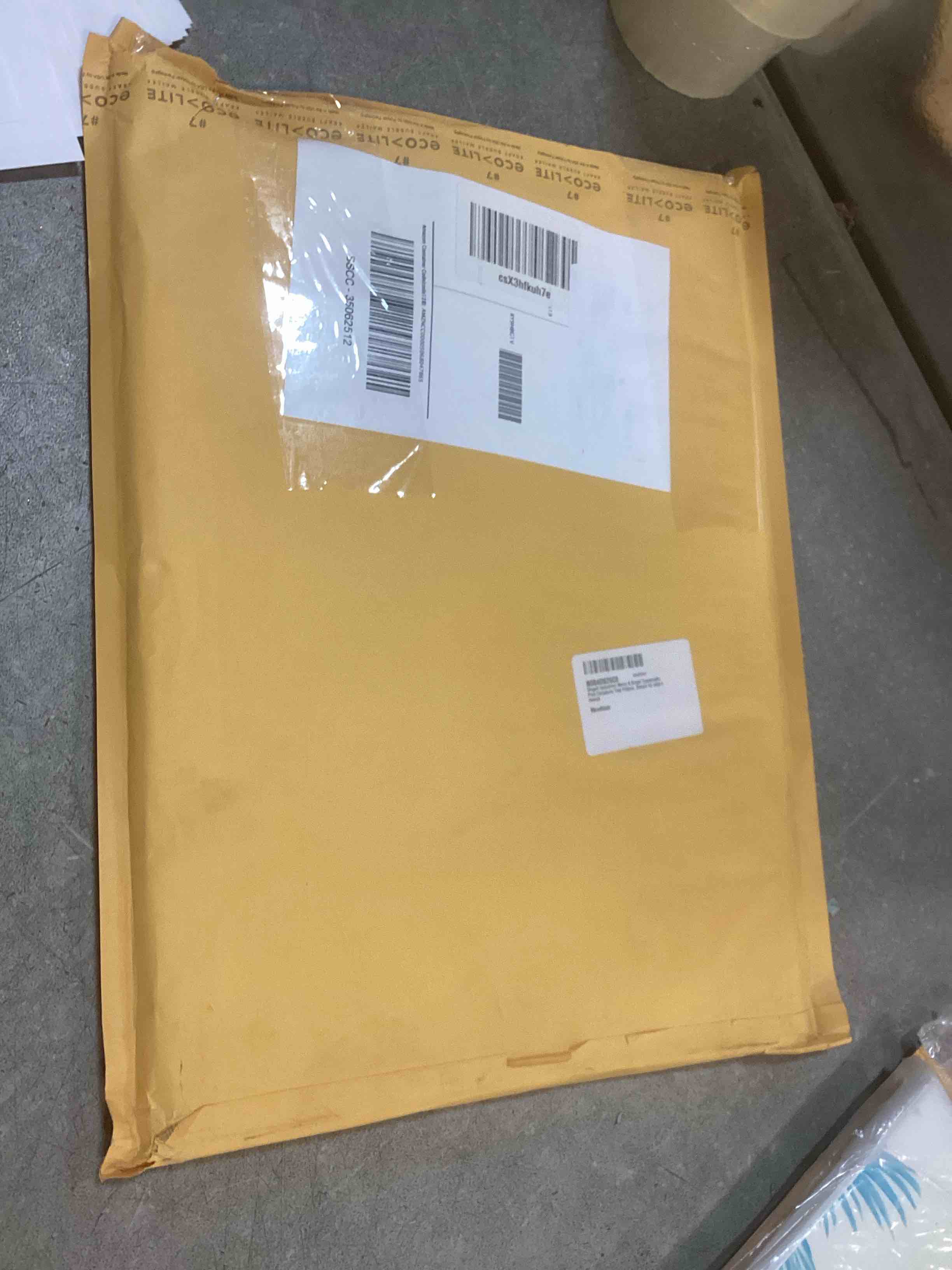 https://s3.amazonaws.com/lotting-images-prod/bidfta/TEA2167855_1742413016201.jpeg