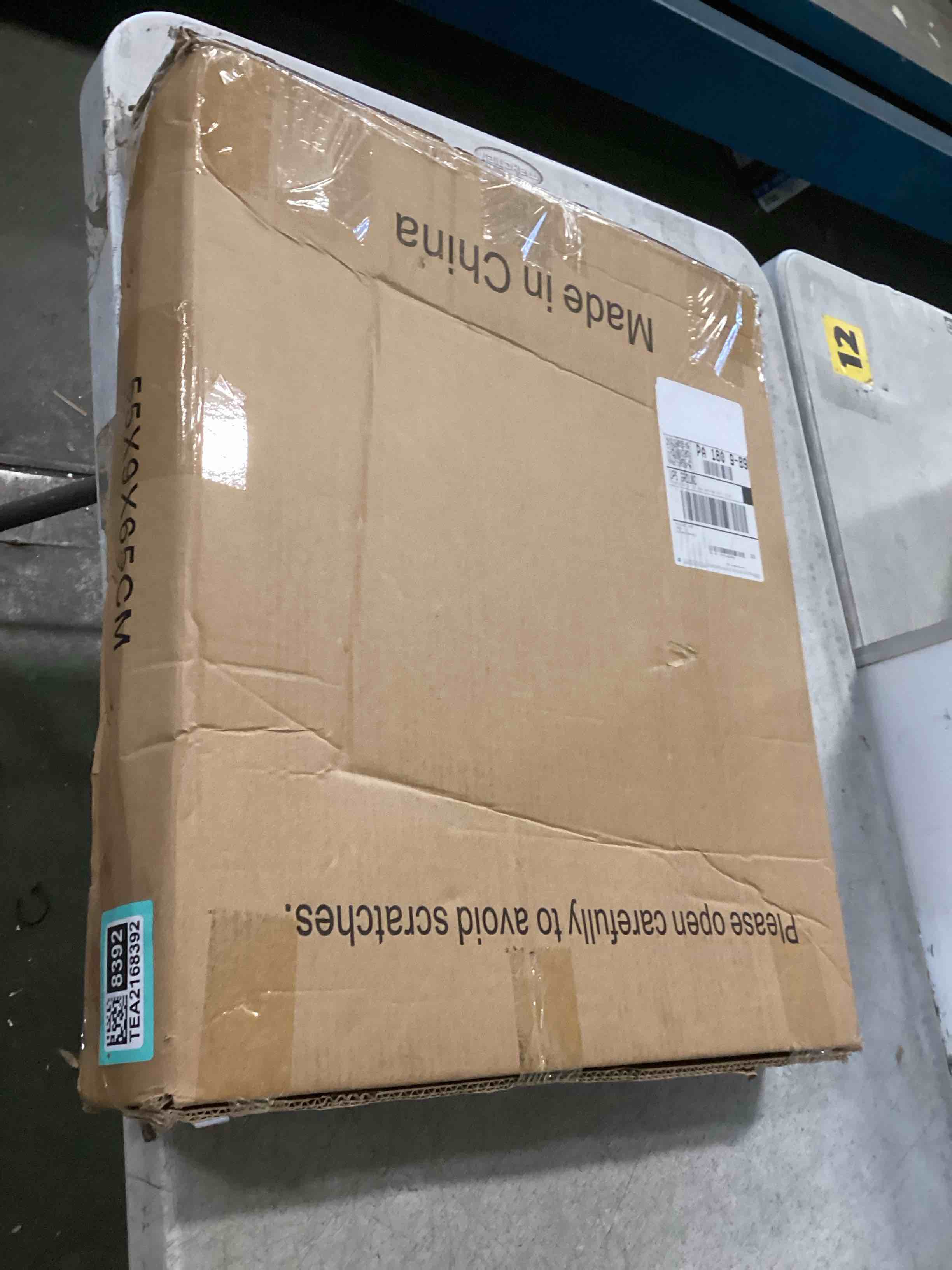 https://s3.amazonaws.com/lotting-images-prod/bidfta/TEA2168392_1742839795802.jpeg