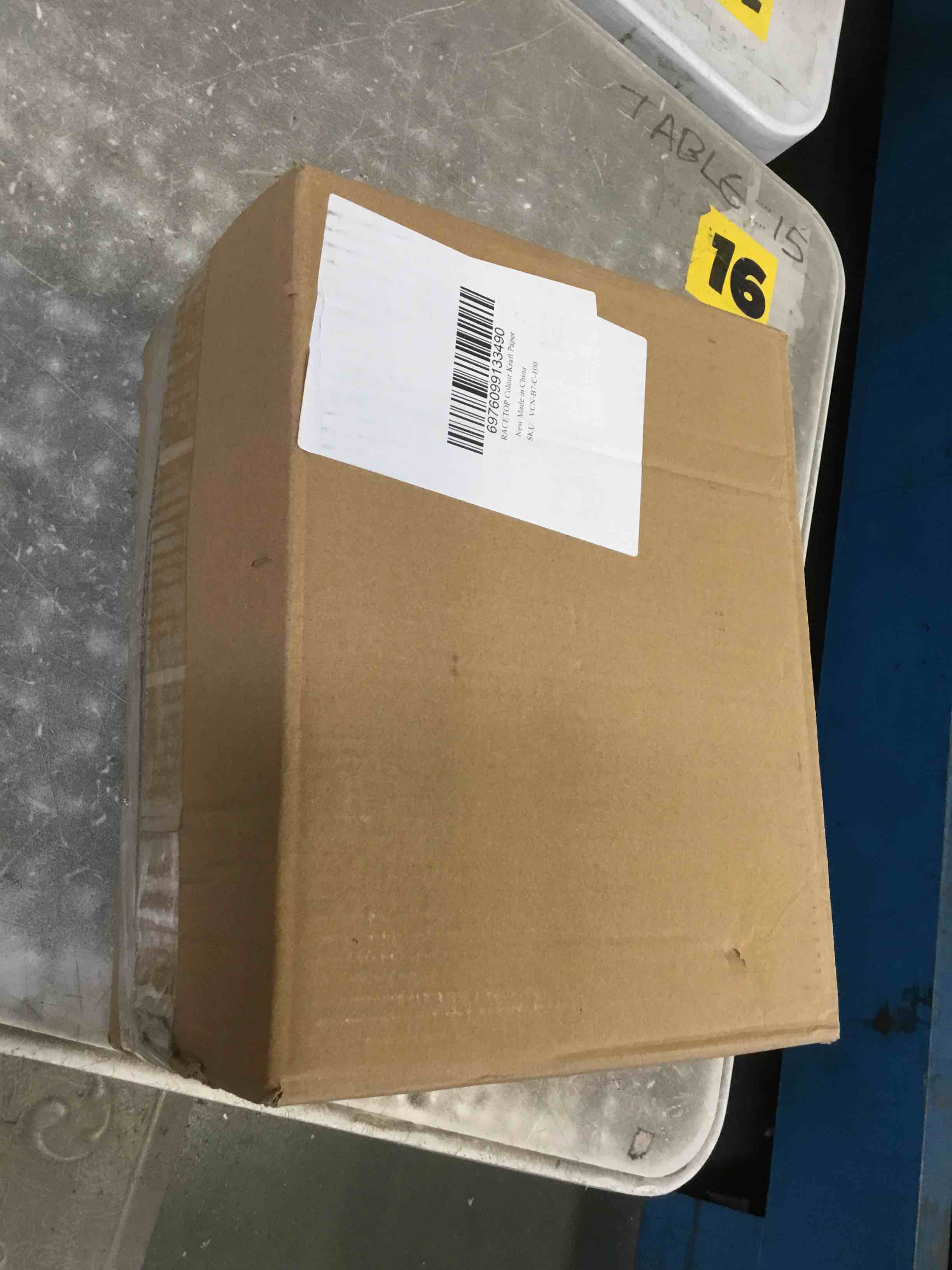 https://s3.amazonaws.com/lotting-images-prod/bidfta/TEA2169146_1743104647737.jpeg