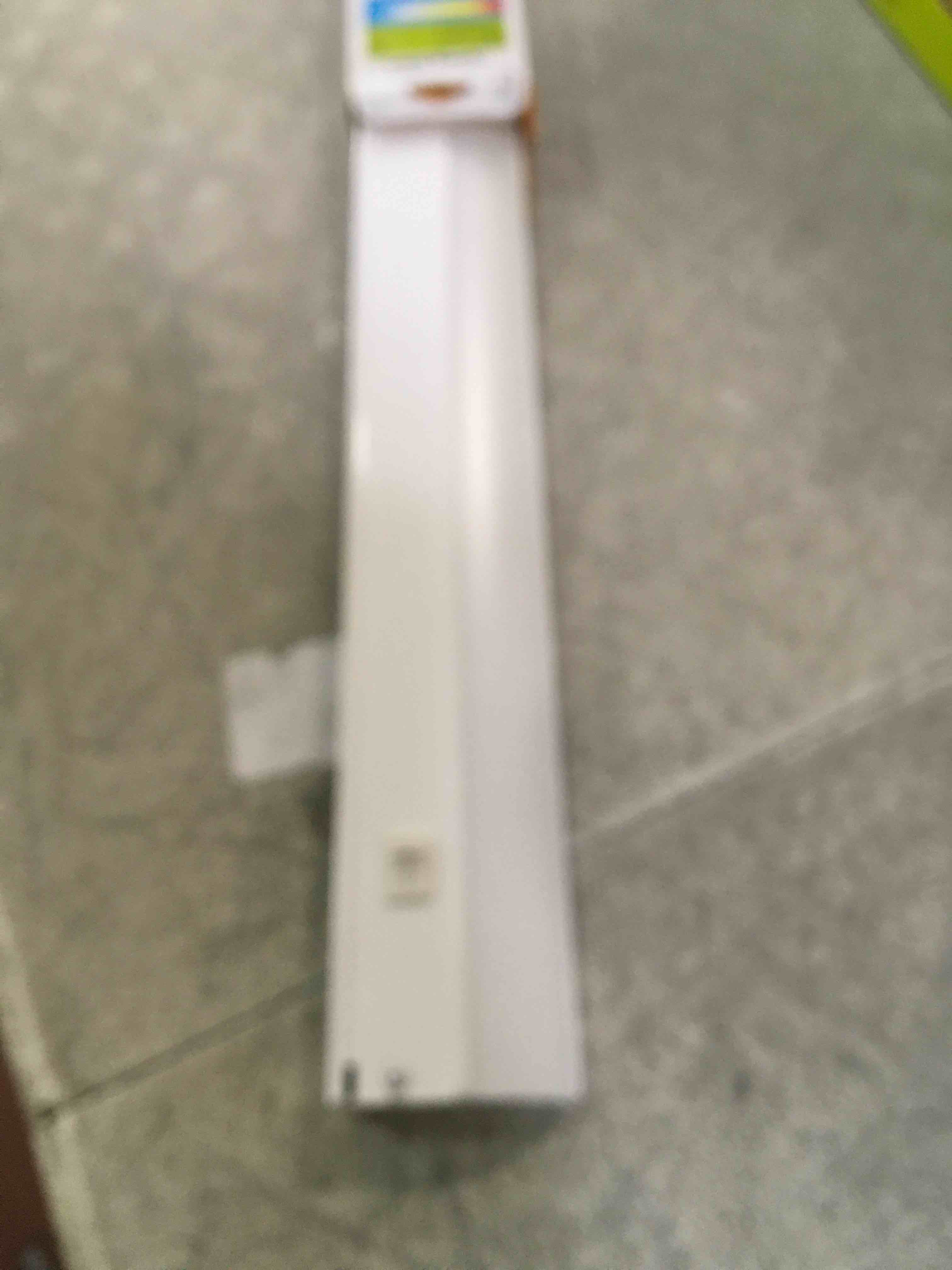 https://s3.amazonaws.com/lotting-images-prod/bidfta/TEA2169950_1743603962867.jpeg