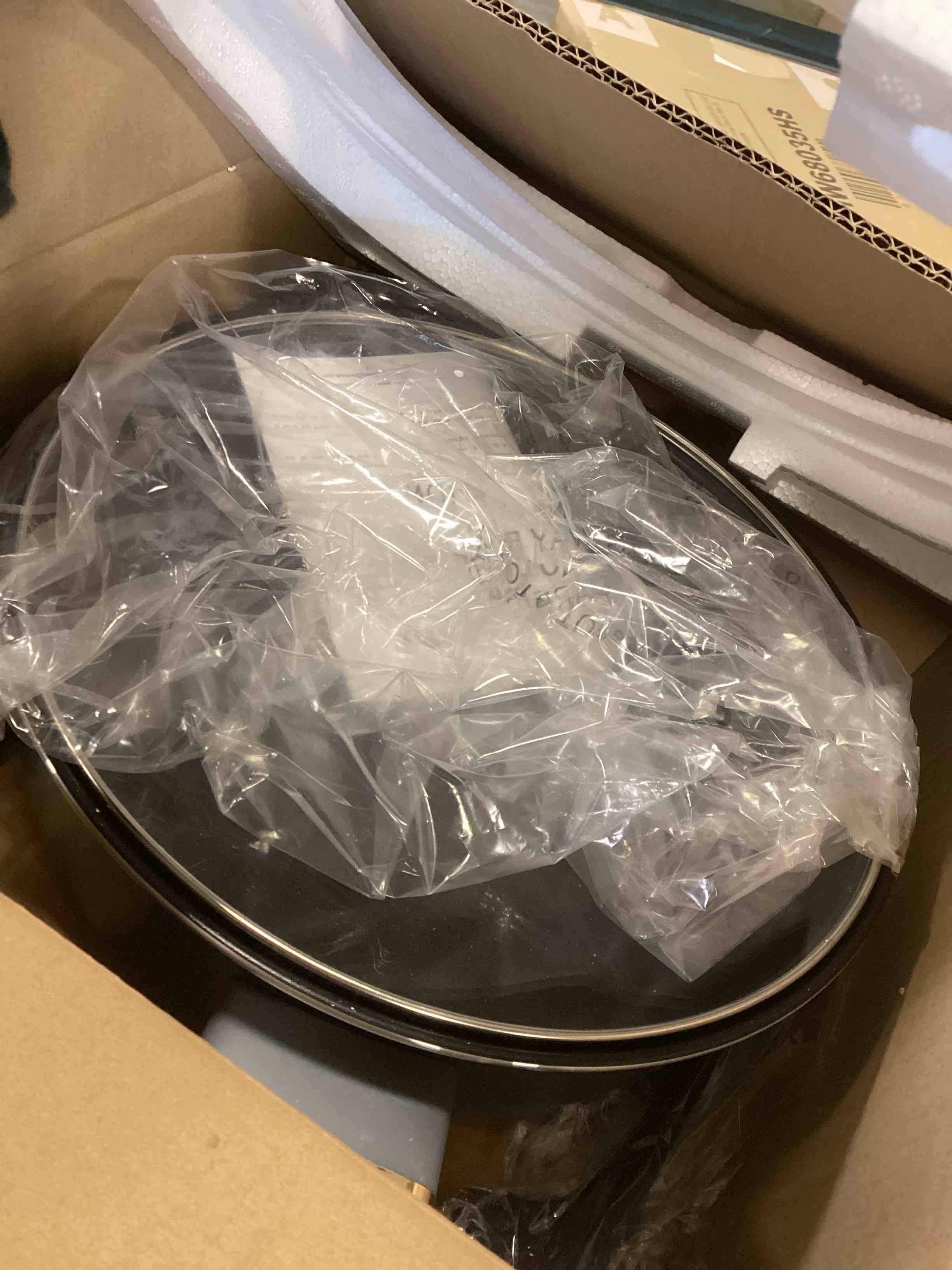 https://s3.amazonaws.com/lotting-images-prod/bidfta/TEA2170218_1742232152214.jpeg