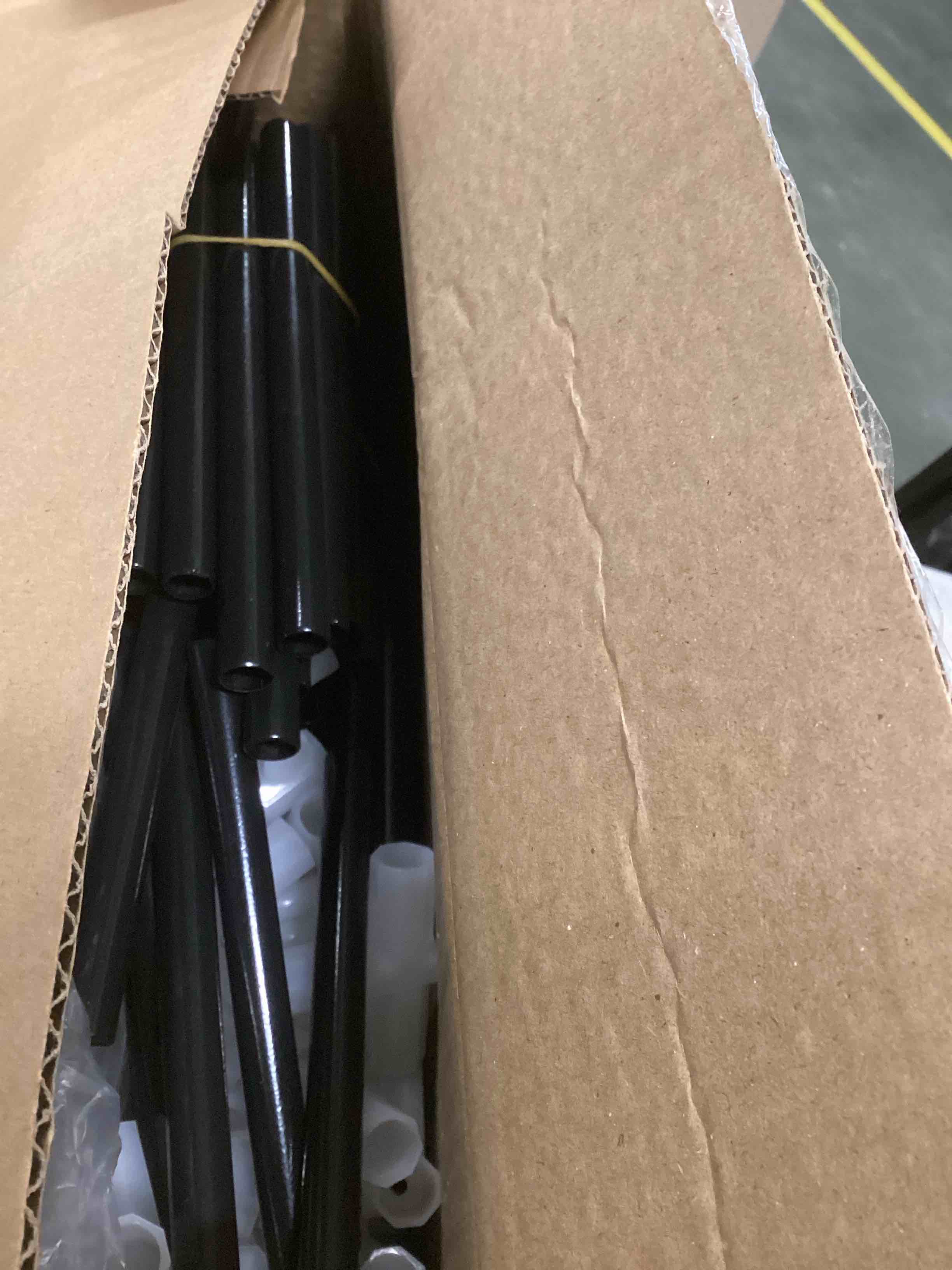 https://s3.amazonaws.com/lotting-images-prod/bidfta/TEA2170707_1742400123519.jpeg