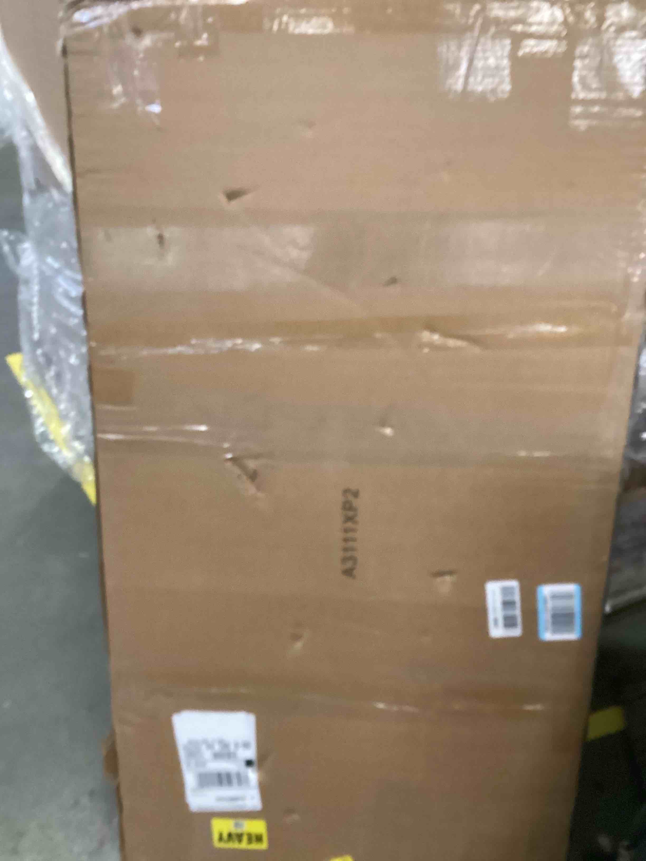 https://s3.amazonaws.com/lotting-images-prod/bidfta/TEA2170745_1742406905659.jpeg