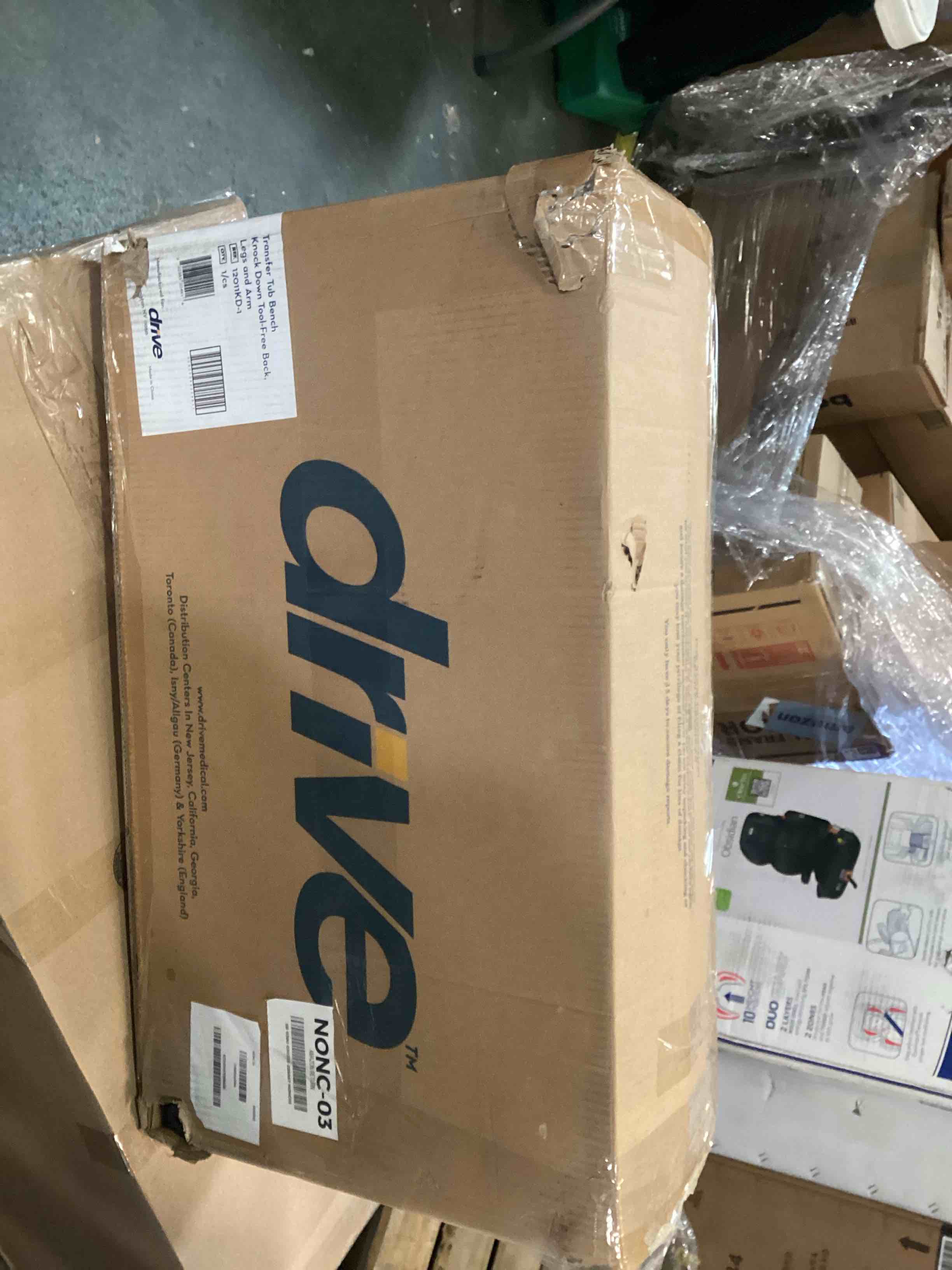 https://s3.amazonaws.com/lotting-images-prod/bidfta/TEA2171432_1742845044952.jpeg