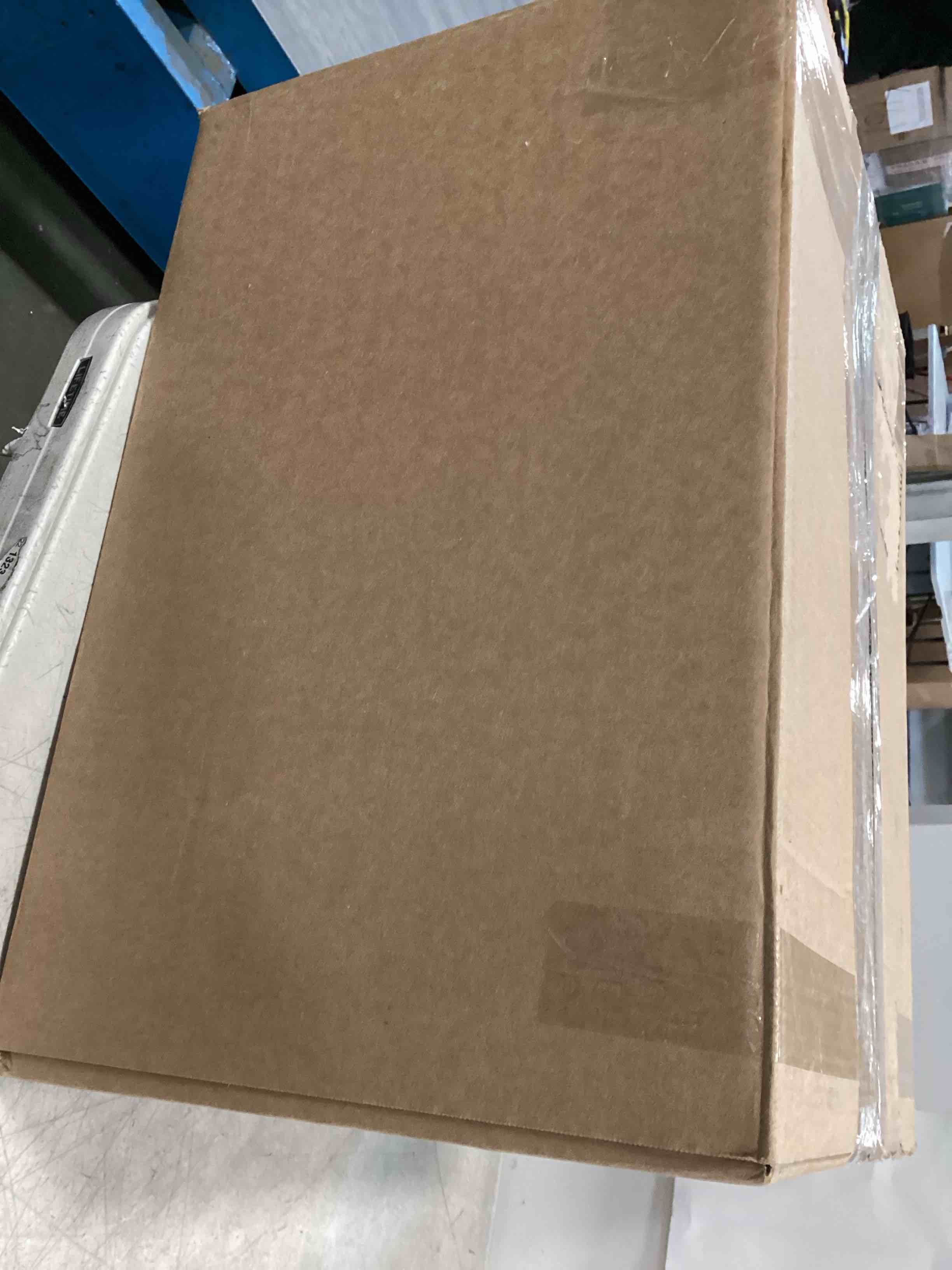 https://s3.amazonaws.com/lotting-images-prod/bidfta/TEA2172924_1743596741189.jpeg