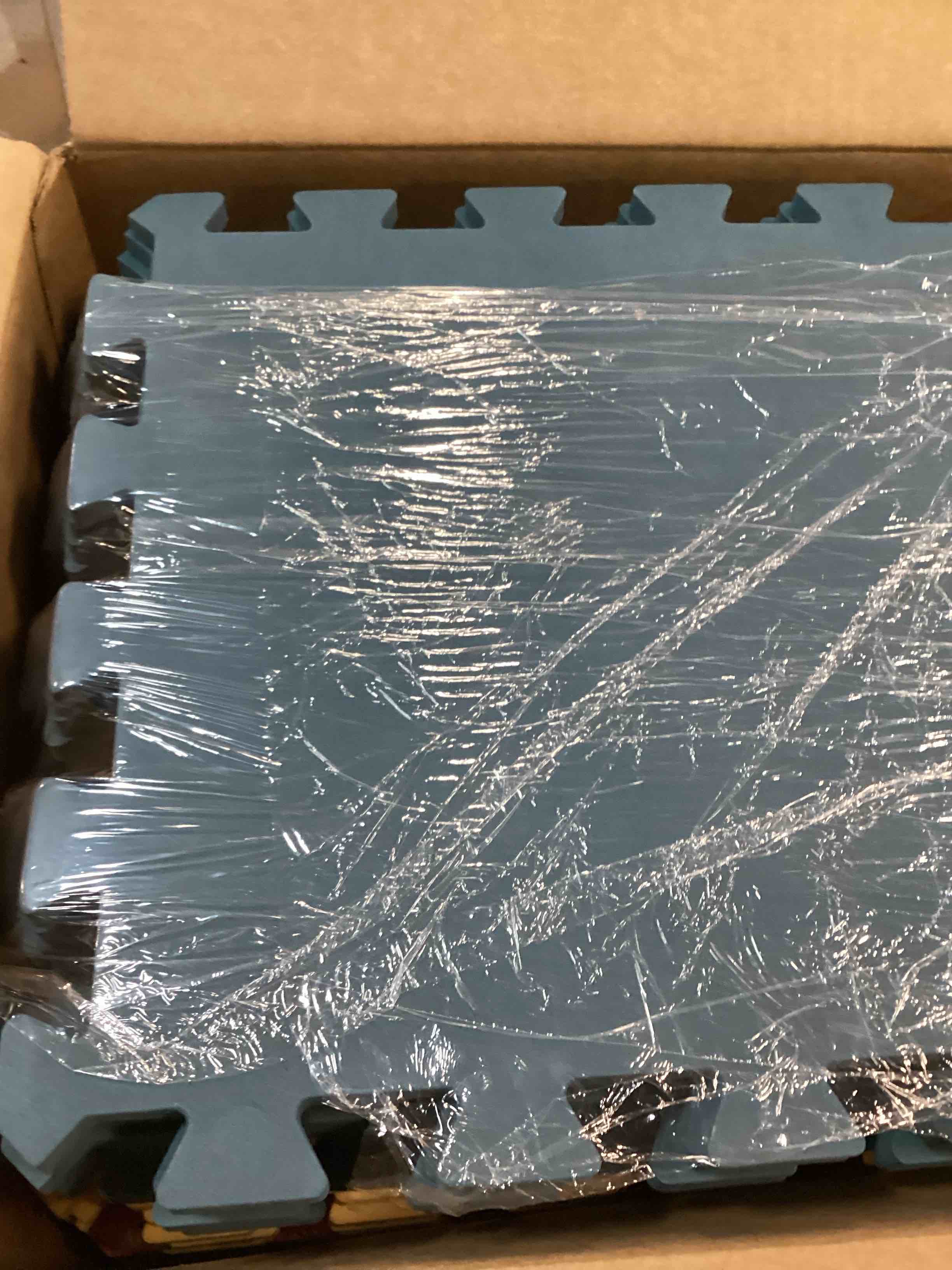 https://s3.amazonaws.com/lotting-images-prod/bidfta/TEA2174578_1742822926627.jpeg