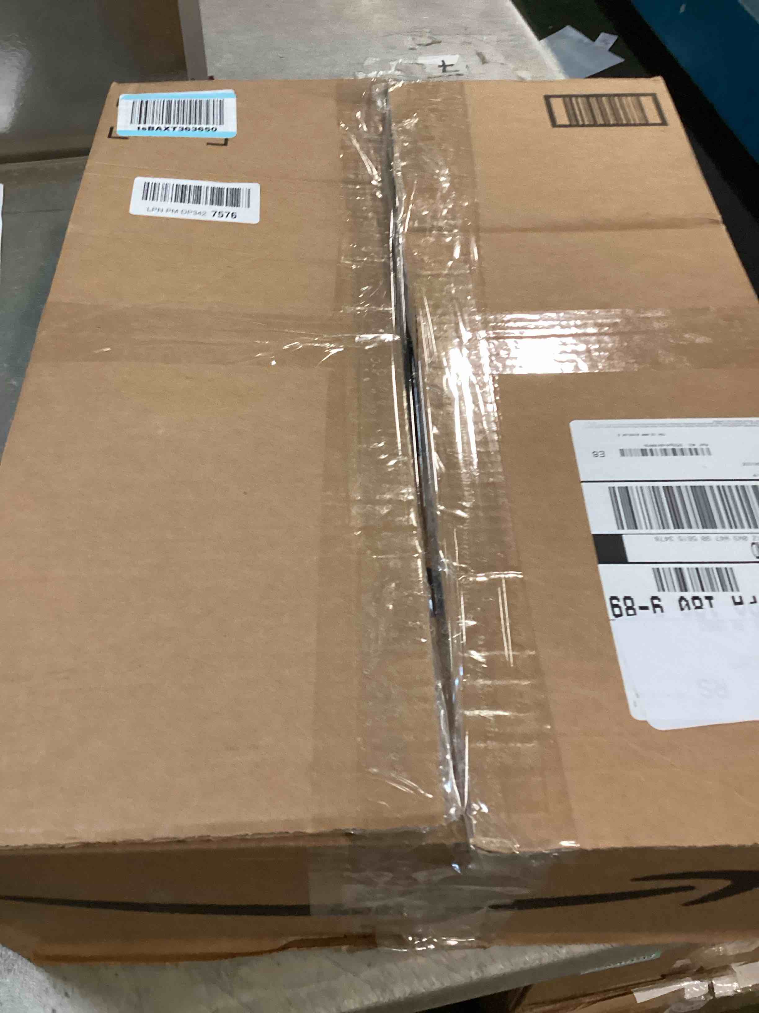 https://s3.amazonaws.com/lotting-images-prod/bidfta/TEA2174622_1742828938983.jpeg
