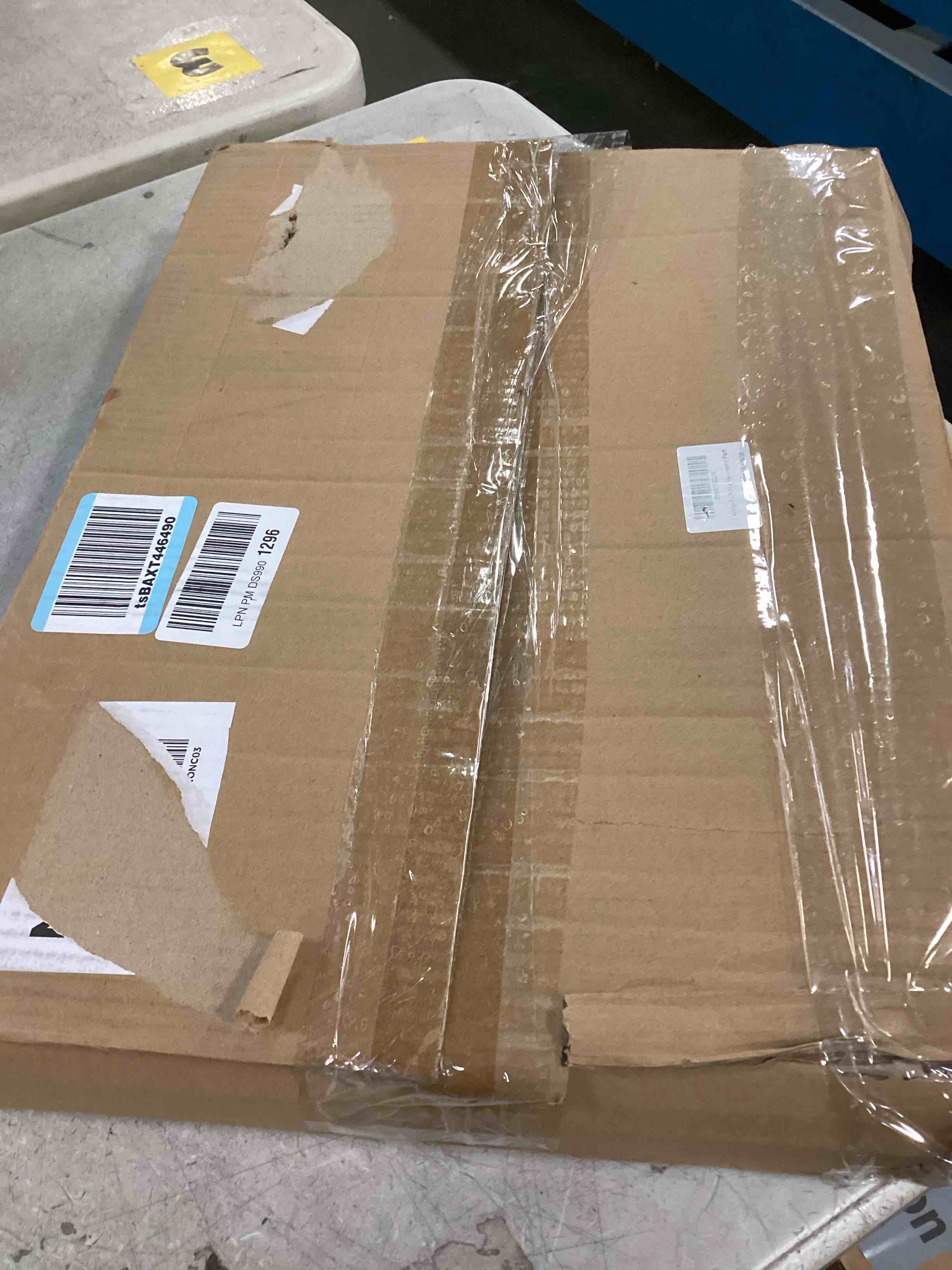 https://s3.amazonaws.com/lotting-images-prod/bidfta/TEA2175043_1742997032899.jpeg