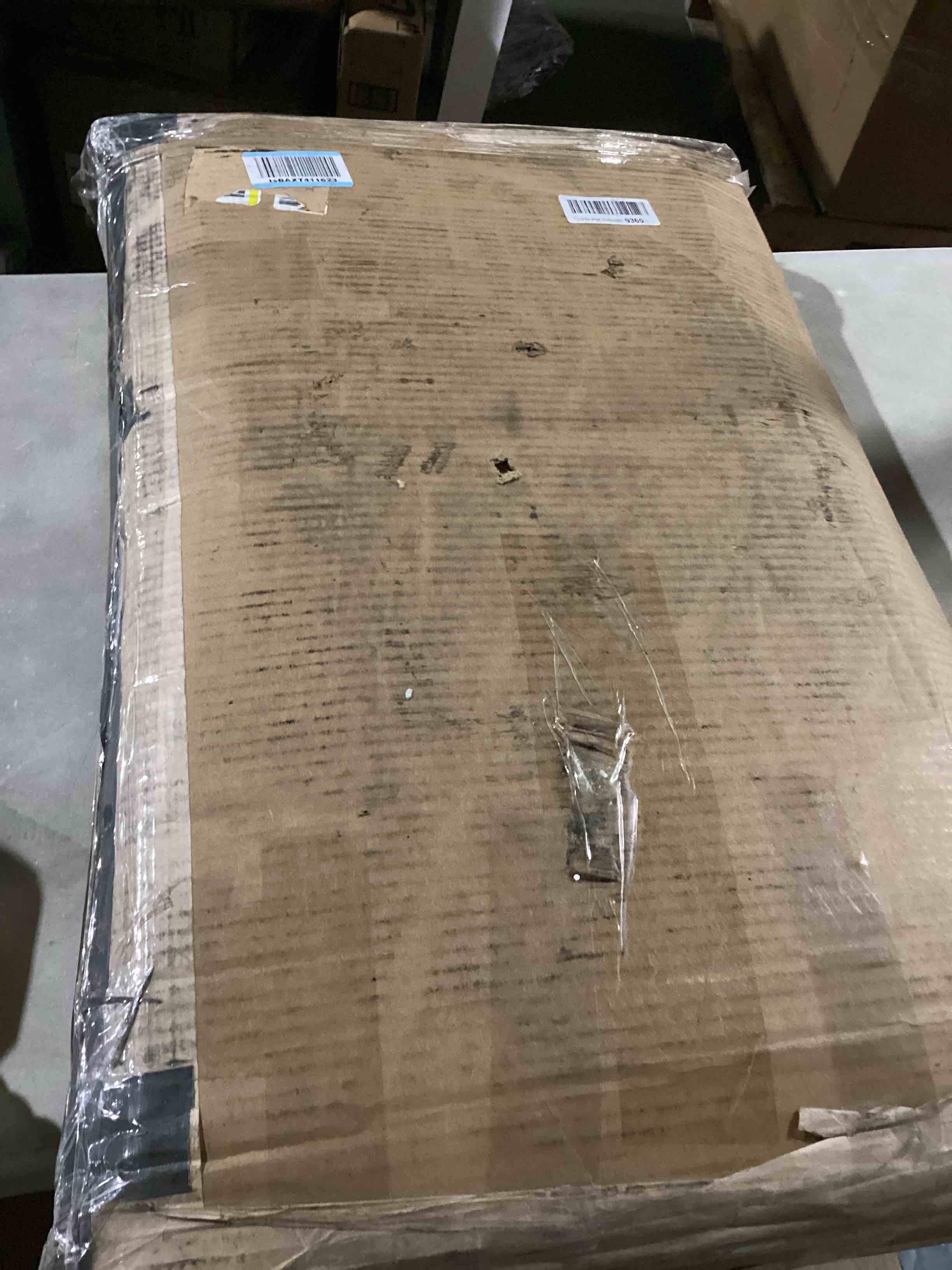 https://s3.amazonaws.com/lotting-images-prod/bidfta/TEA2176569_1745432576748.jpeg