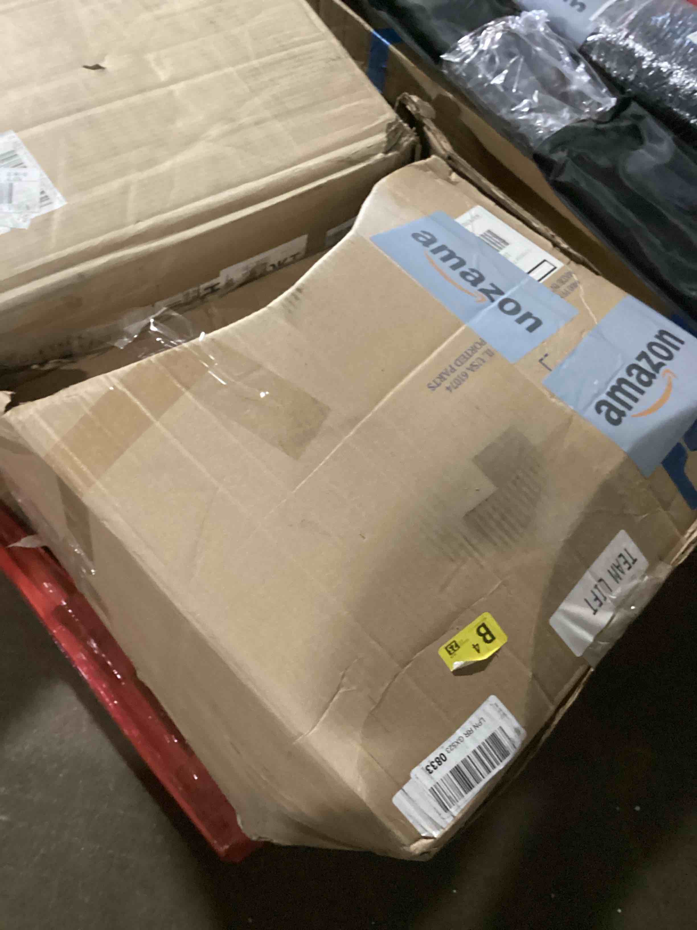 https://s3.amazonaws.com/lotting-images-prod/bidfta/TEA2176605_1745504899574.jpeg
