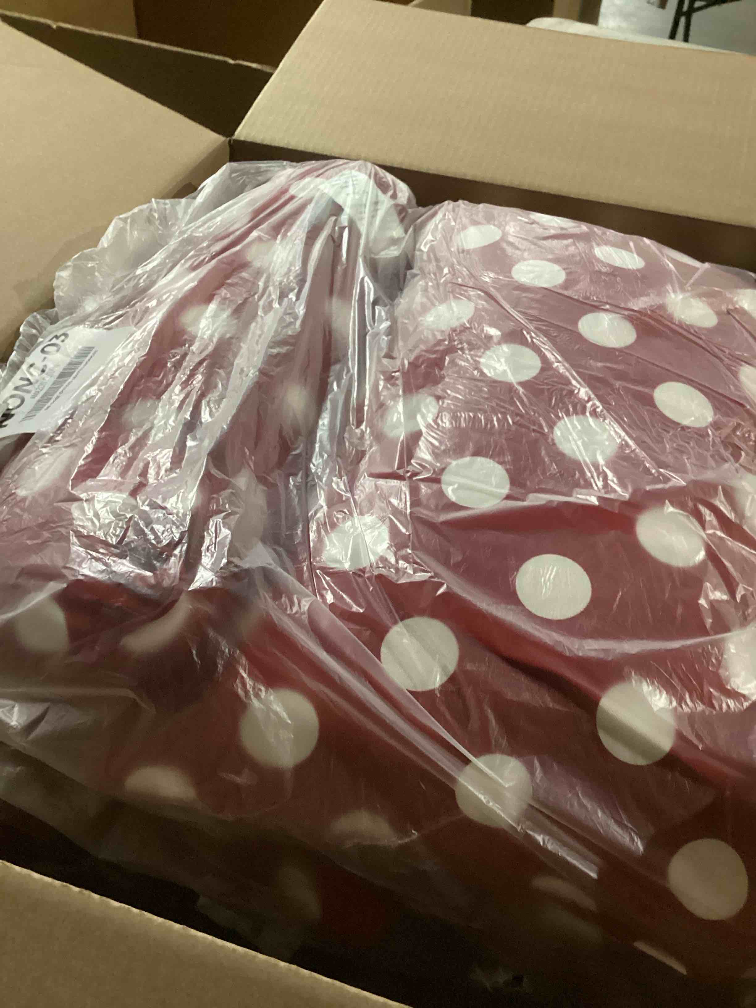 https://s3.amazonaws.com/lotting-images-prod/bidfta/TEA2176888_1745927666769.jpeg