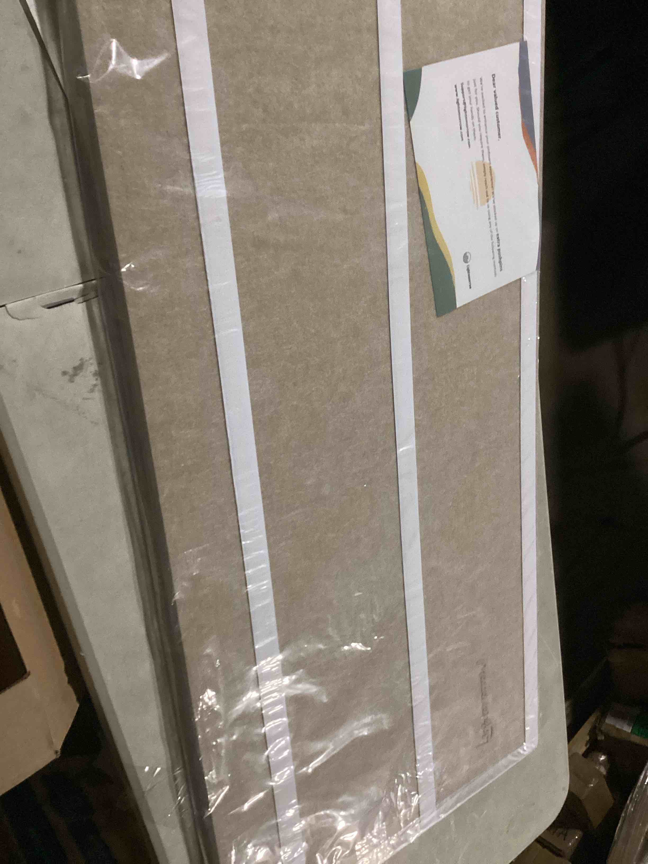 https://s3.amazonaws.com/lotting-images-prod/bidfta/TEA2176989_1745951801020.jpeg
