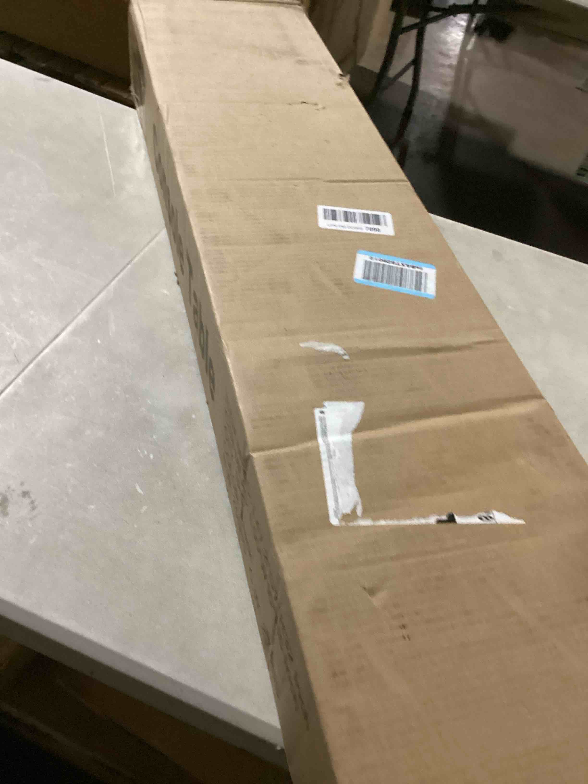 https://s3.amazonaws.com/lotting-images-prod/bidfta/TEA2177025_1746015038187.jpeg