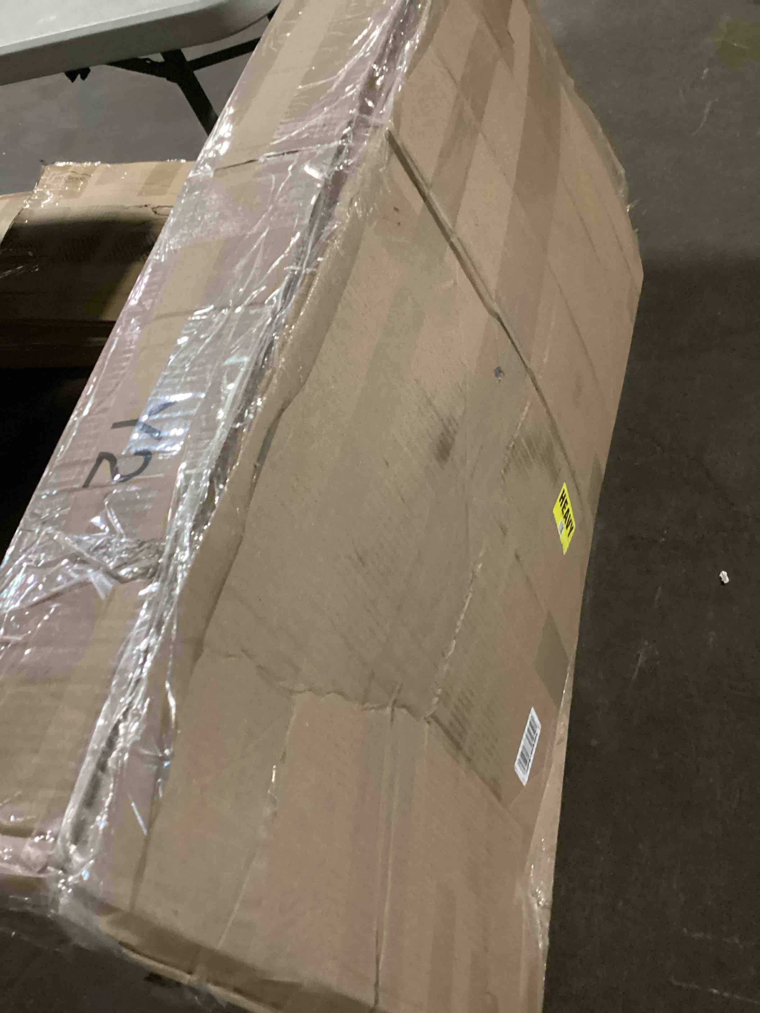https://s3.amazonaws.com/lotting-images-prod/bidfta/TEA2177027_1746015998084.jpeg