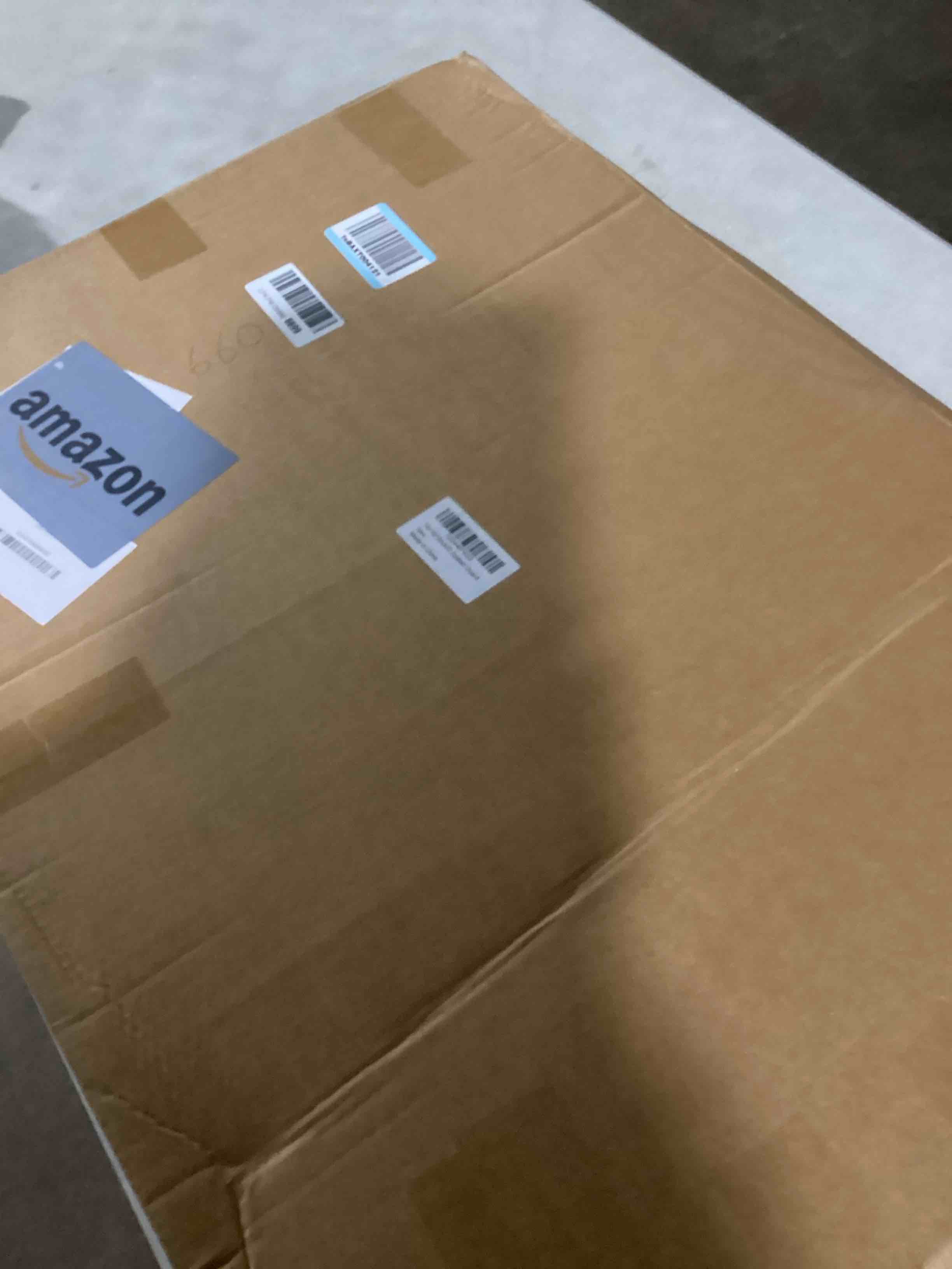 https://s3.amazonaws.com/lotting-images-prod/bidfta/TEA2177030_1746016218449.jpeg
